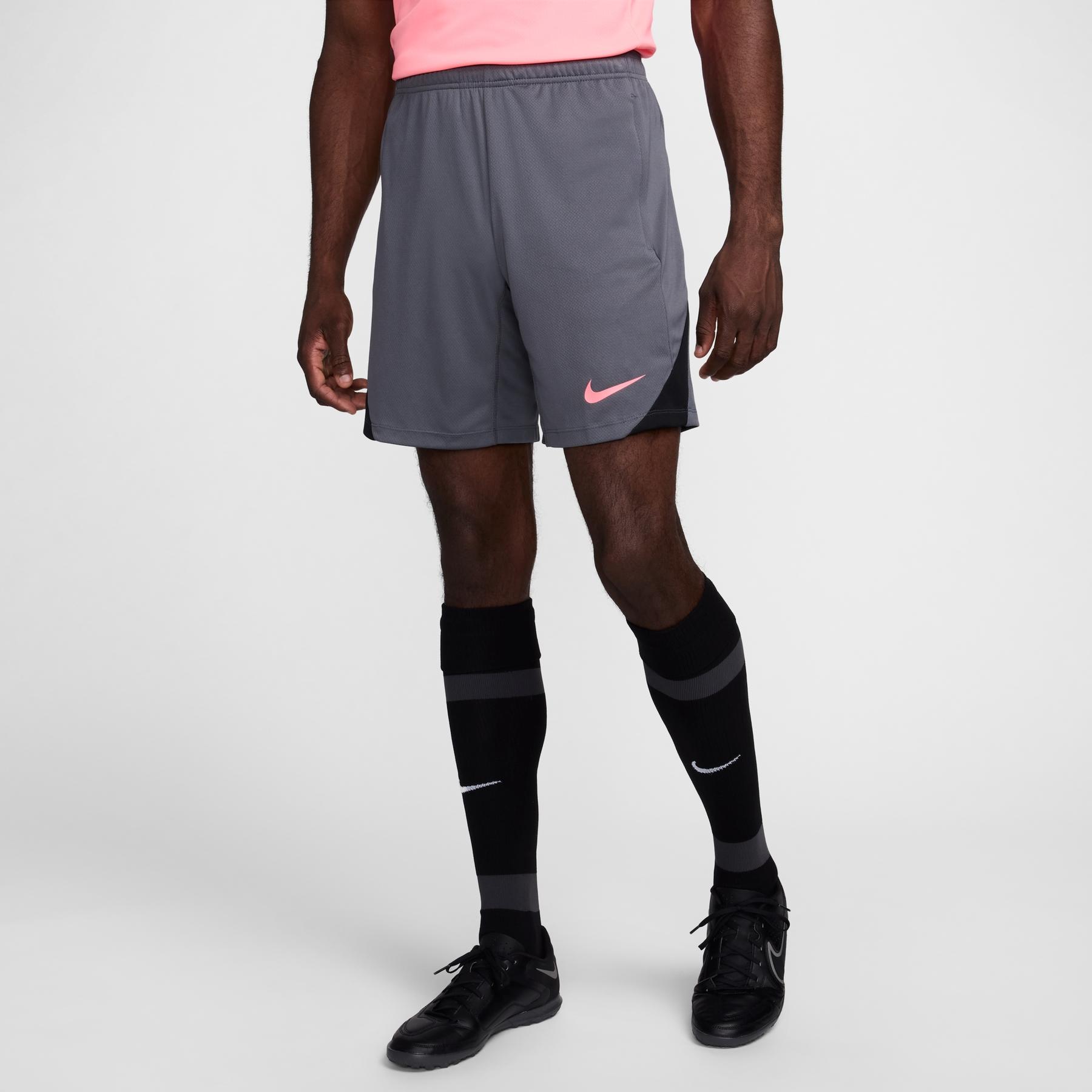 product/n/i/nike_fn2401-069-phsfm001.jpg