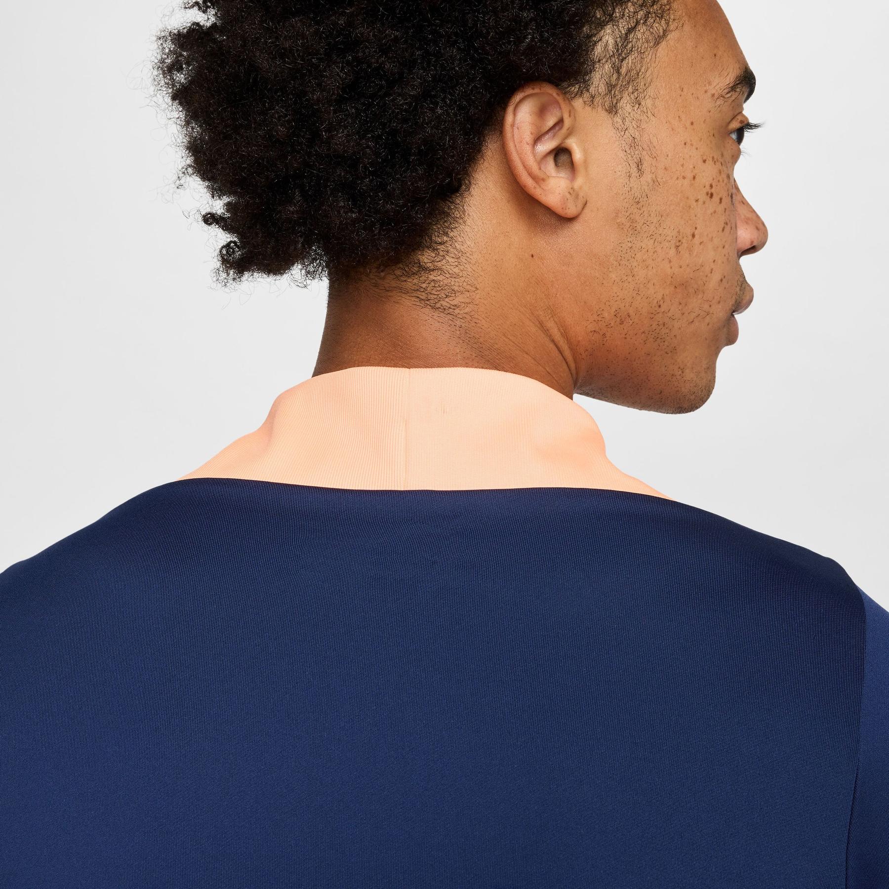 product/n/i/nike_fn2403-493-phsym002.jpg