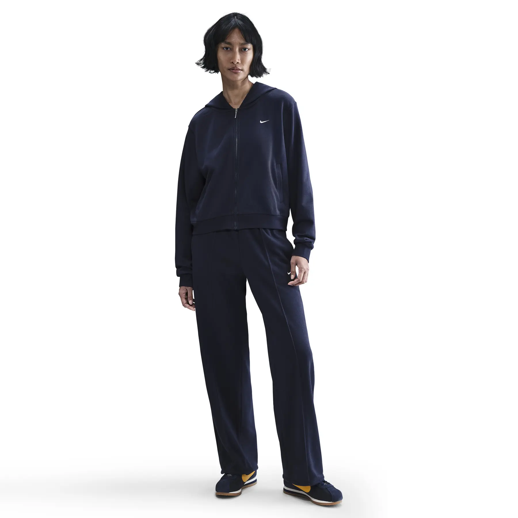 Women's zip-up hoodie Nike Chill | Foot-Store