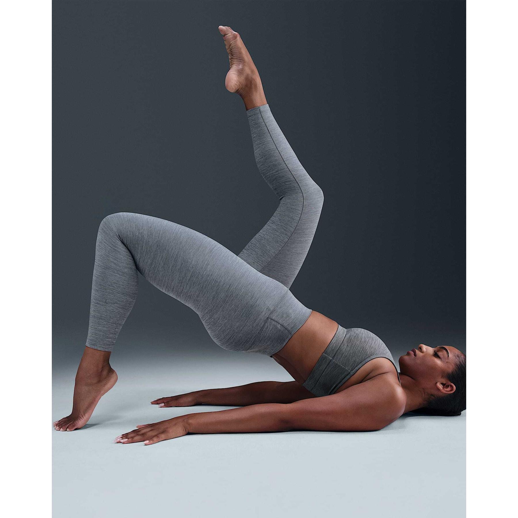 product/n/i/nike_fn3232-084_1.jpg