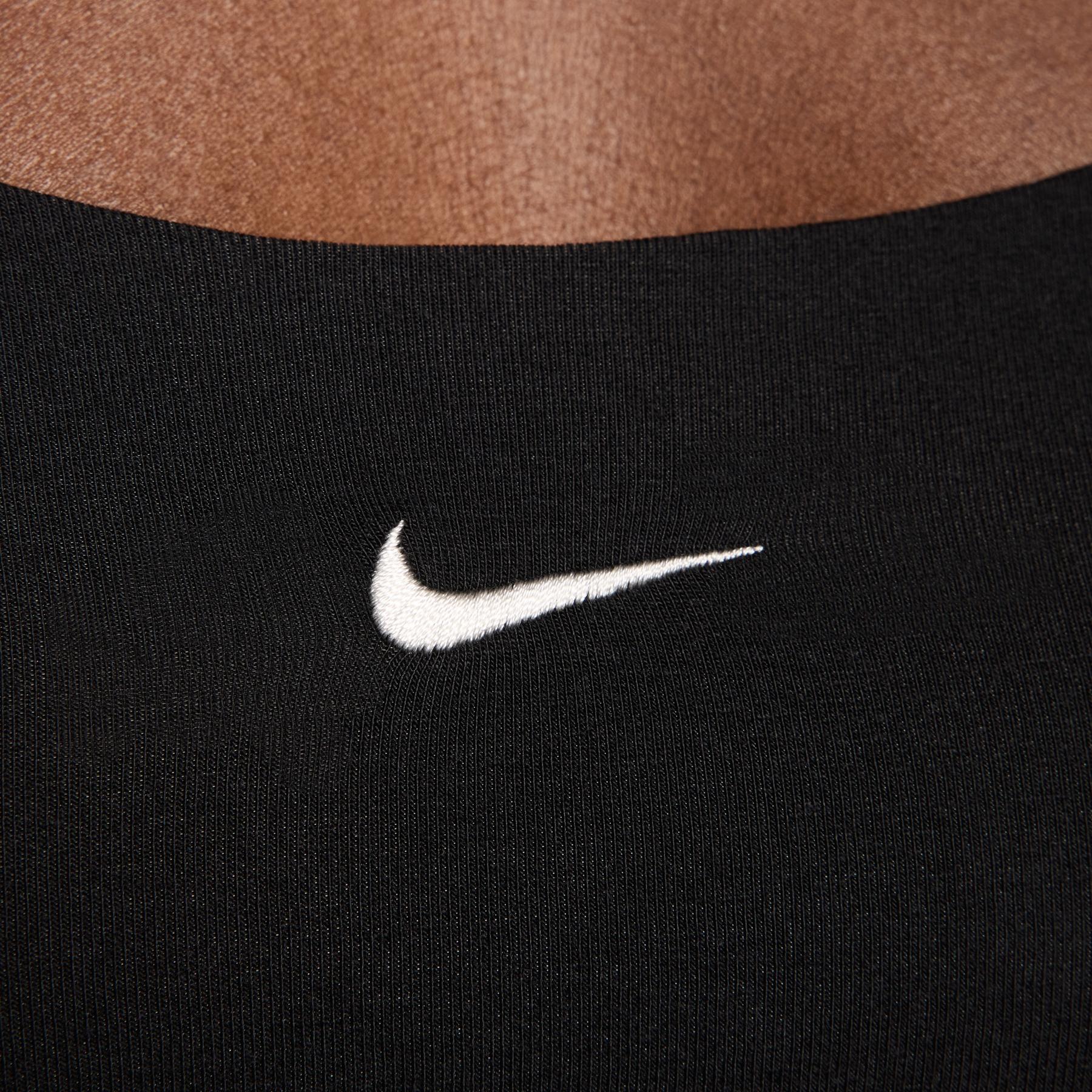 product/n/i/nike_fn3685-010-phsym002.jpg