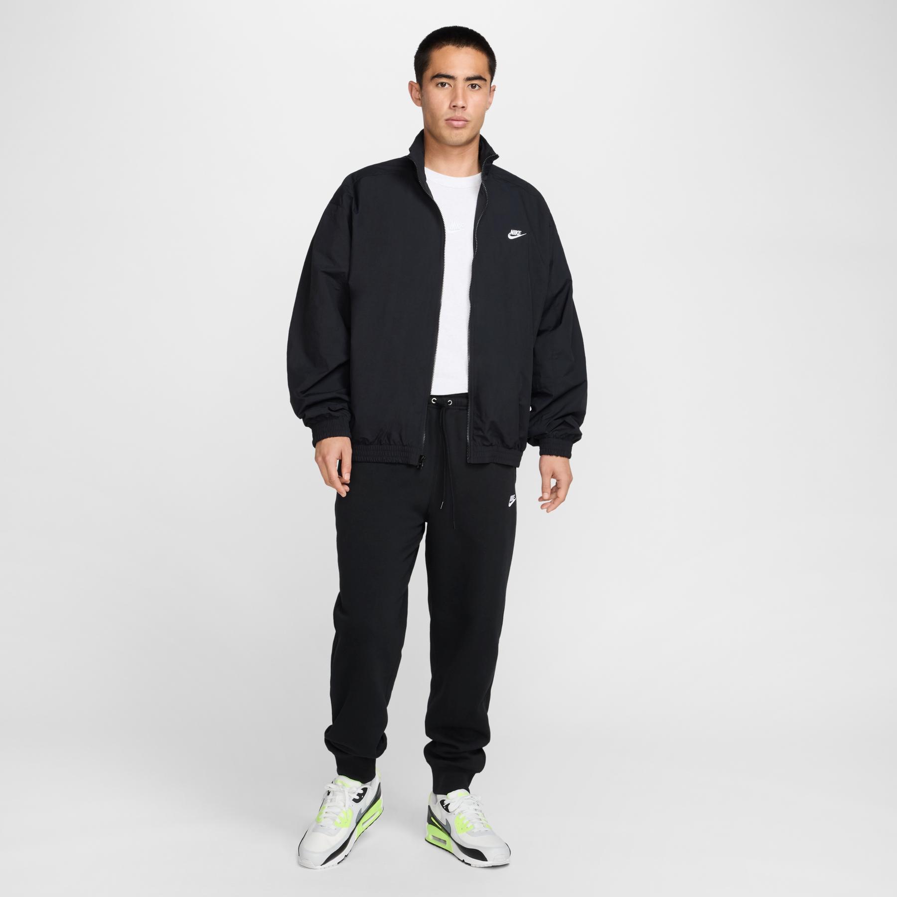 product/n/i/nike_fn3787-010-phsym004.jpg