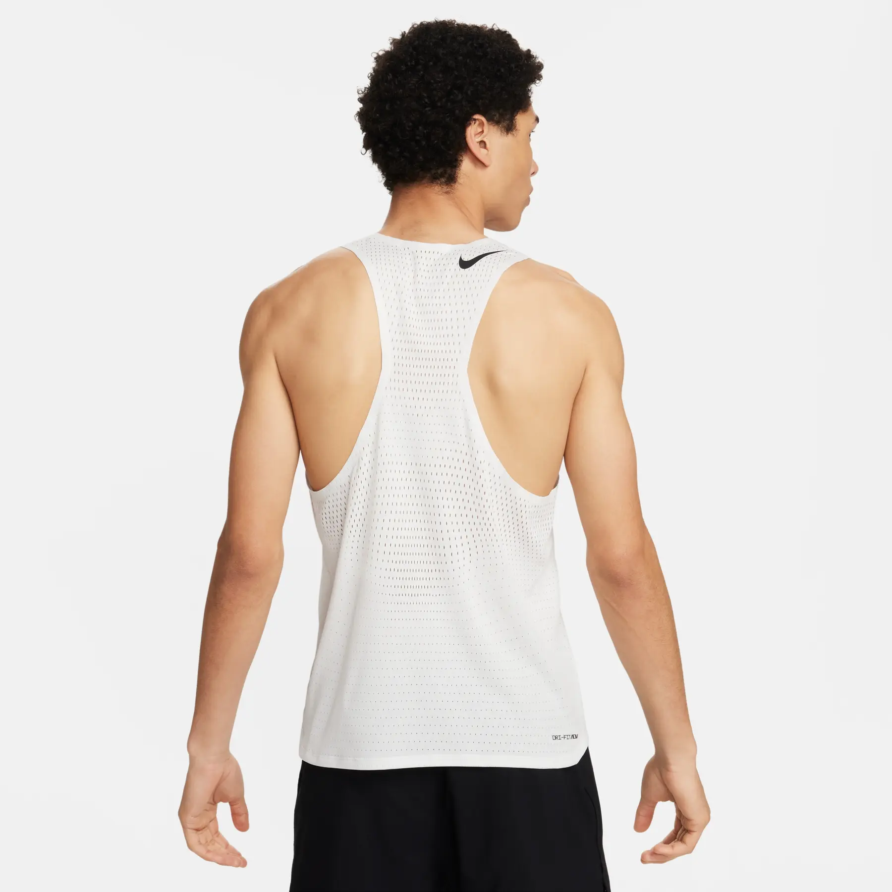 Nike Aeroswift タンクトップ XLホワイト Tank top Nike AeroSwift | Foot-Store