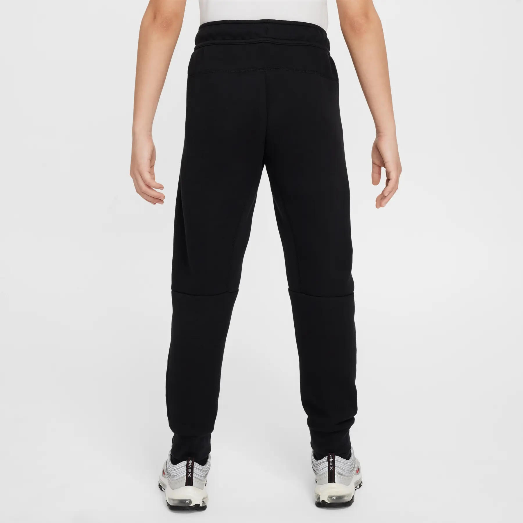 nike_fn8505-010-phsbm001.webp