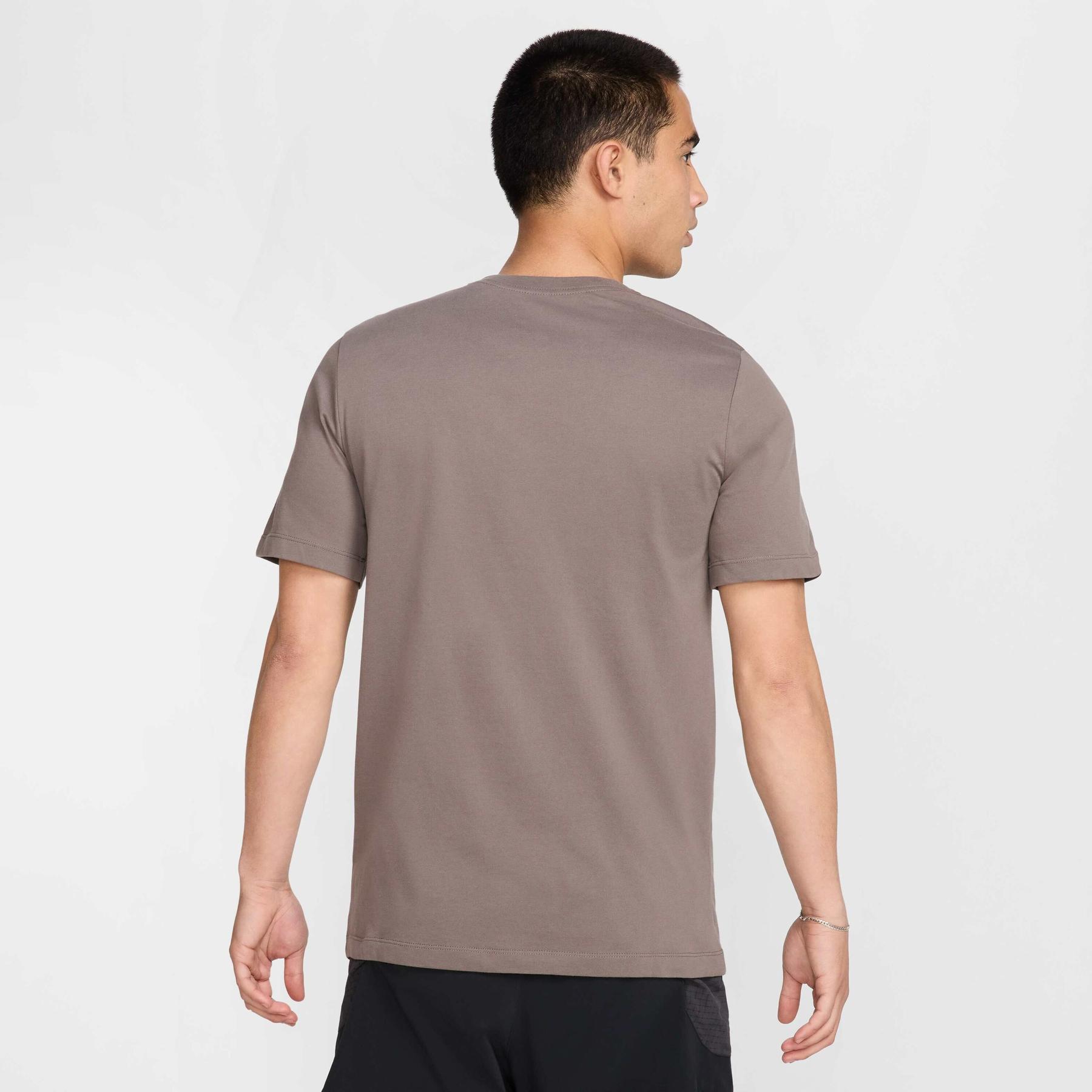 product/n/i/nike_fq3914-289_cave-stone-black_3.jpg
