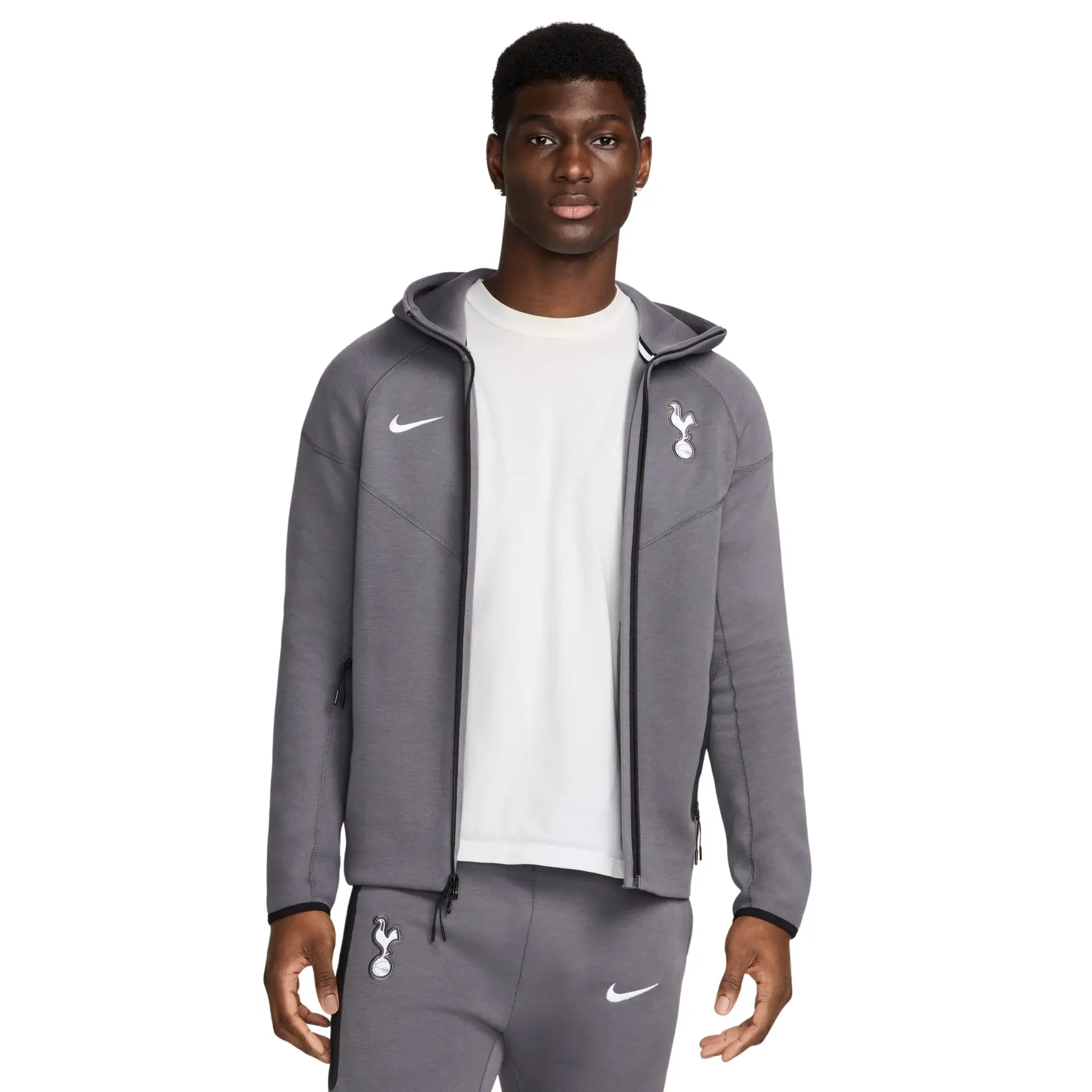Nike Sweatshirt Mit Reißverschluss Tottenham Tech Fleece 2024/25