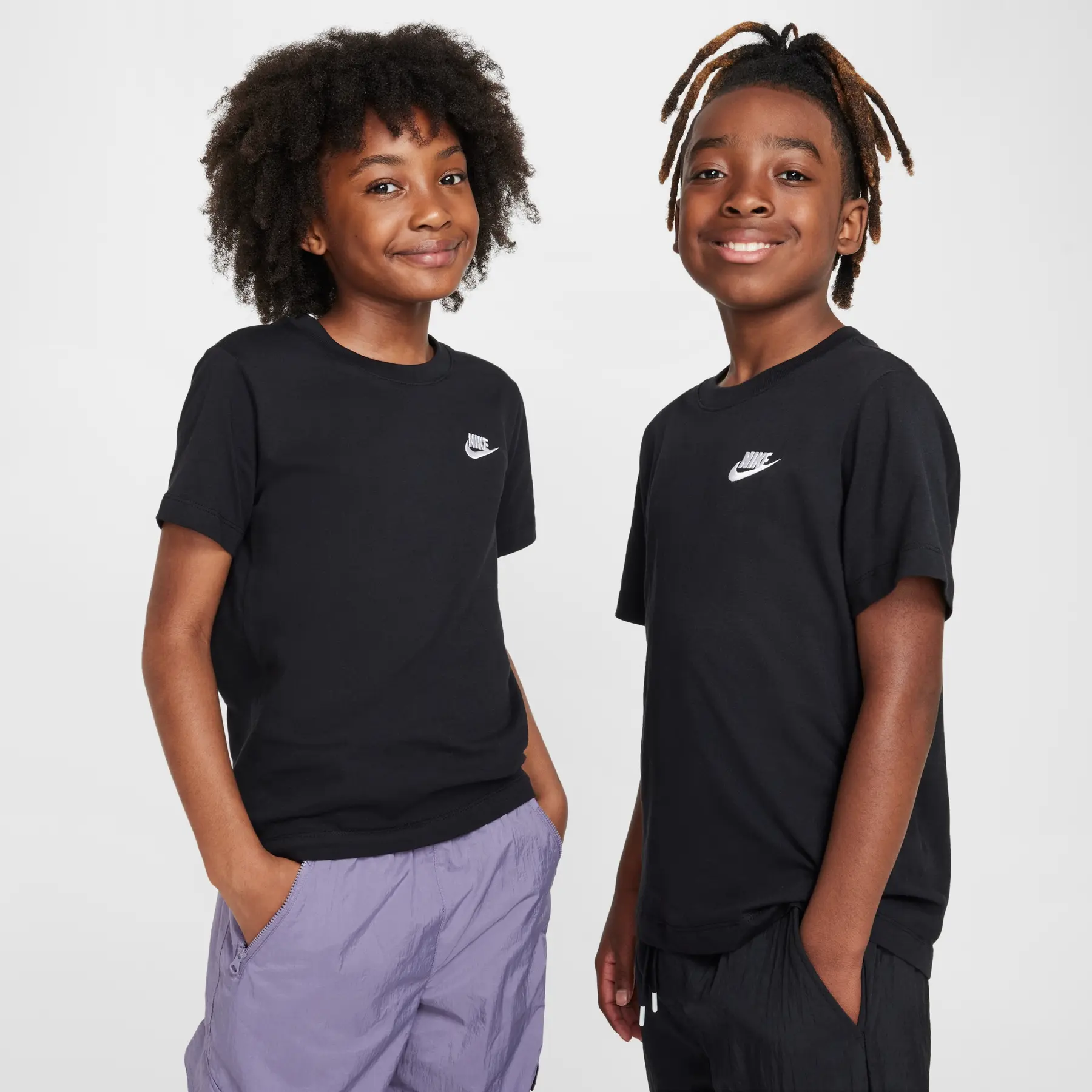 Nike ドットパターン Tシャツ 00 Nike Sportswear Big Kids' T-Shirt FZ5177-010