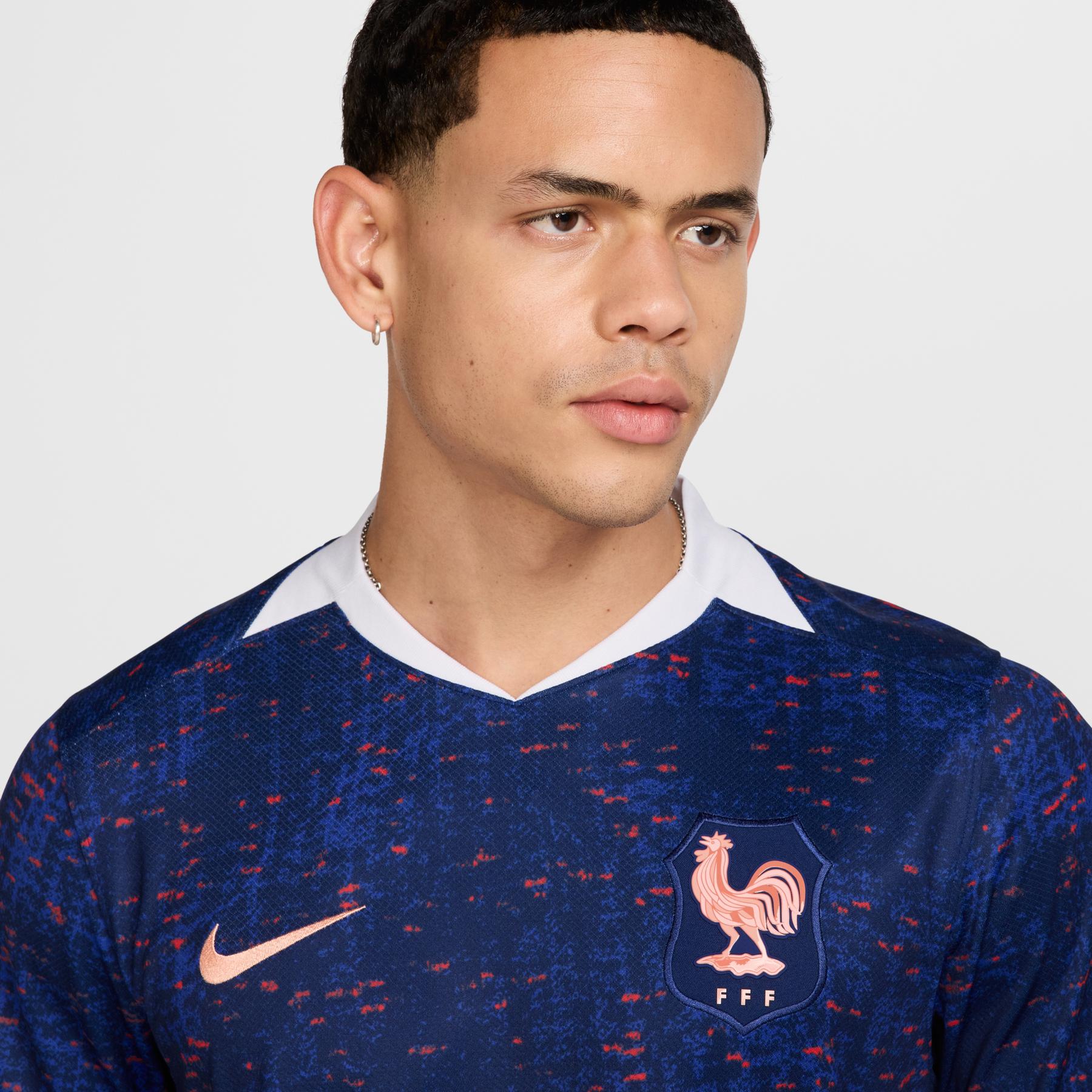 product/n/i/nike_fz9013-492-phsym001.jpg
