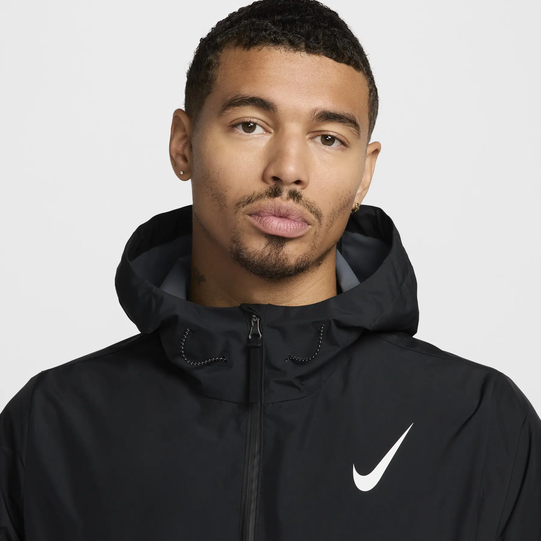 Nike Air ジャケット ブラック Hooded waterproof jacket Nike AeroSwift | Foot-Store