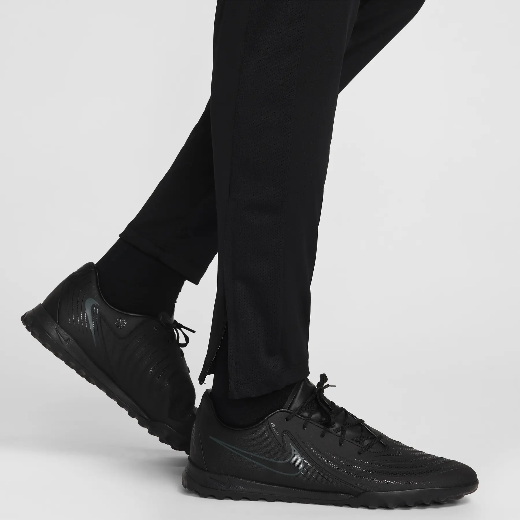 Nike Dri-FIT ブラックジャージ M Trousers Nike Dri-FIT Academy 25 | Foot-Store