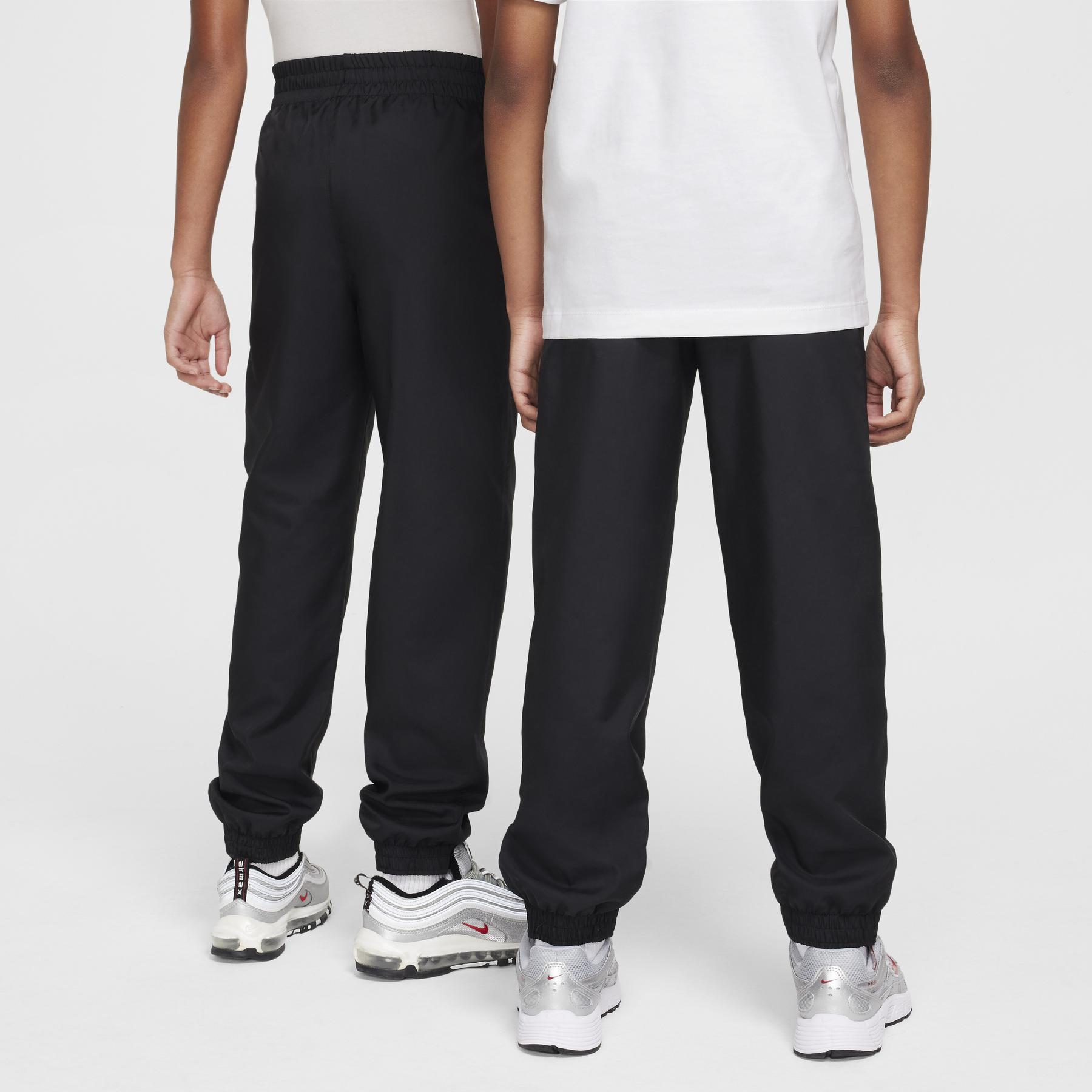 product/n/i/nike_hf8141-010_noir-blanc_3.jpg
