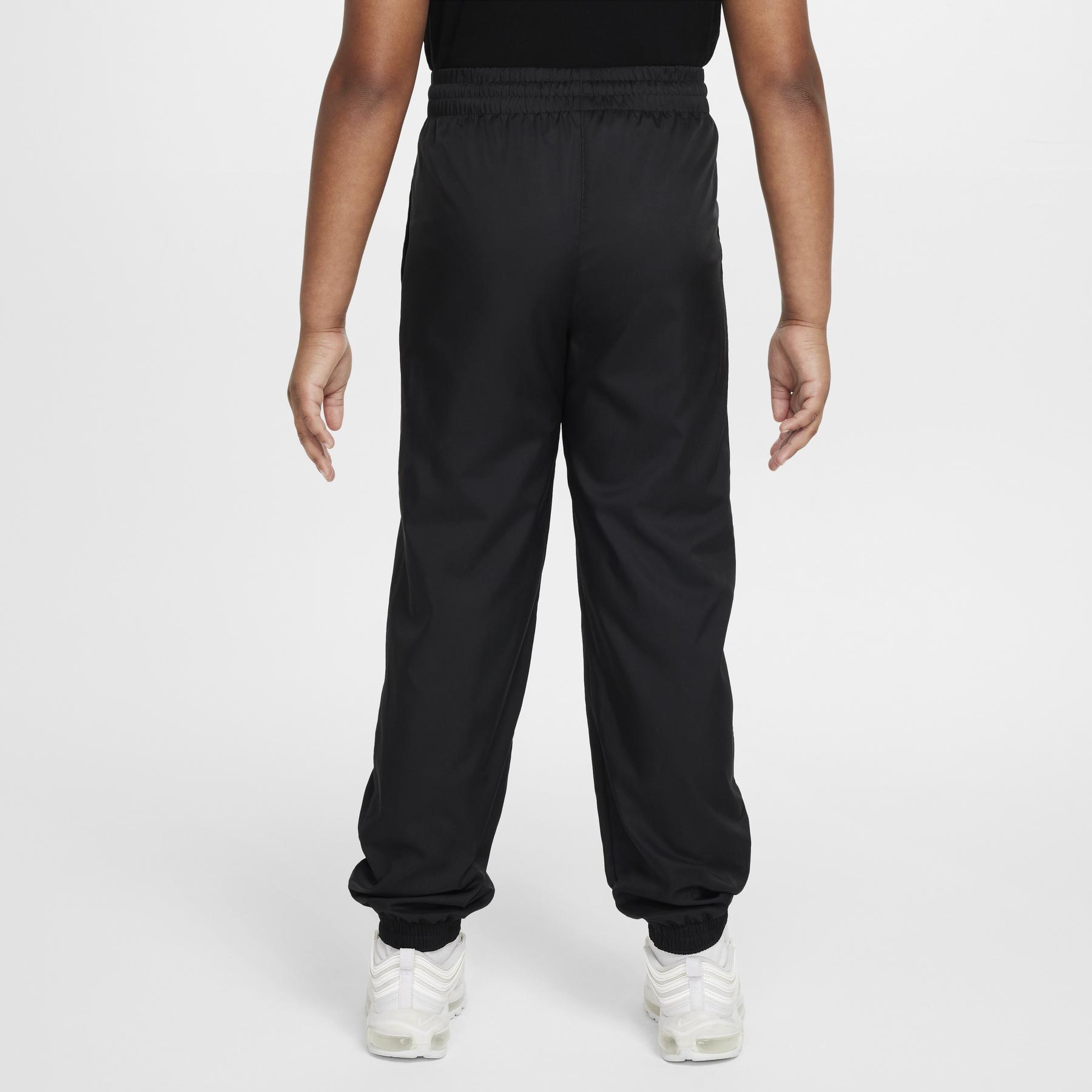 product/n/i/nike_hf8141-010_noir-blanc_9.jpg
