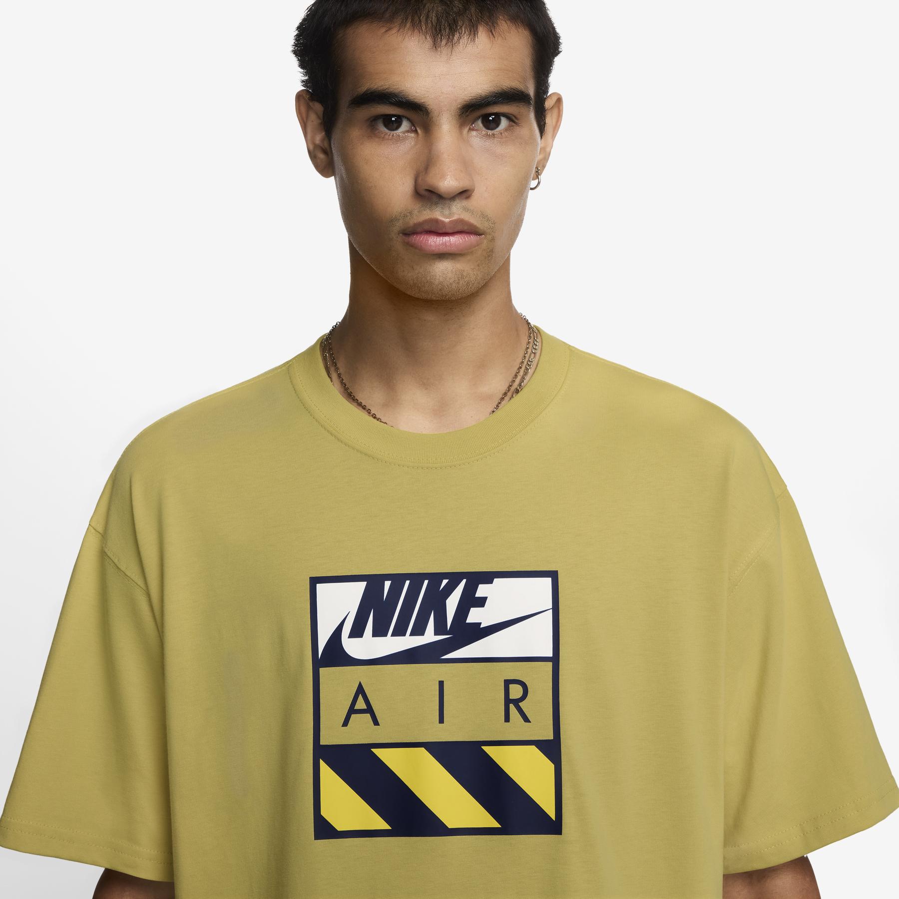 product/n/i/nike_hj0578-700_saturn-gold_5.jpg