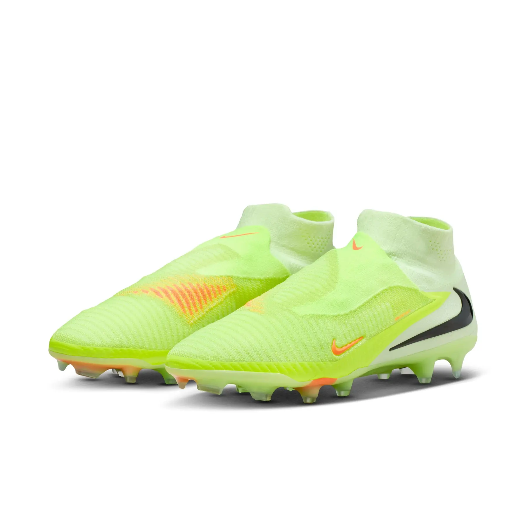 Football Boots Nike Phantom 6 High Elite FG | Foot-Store