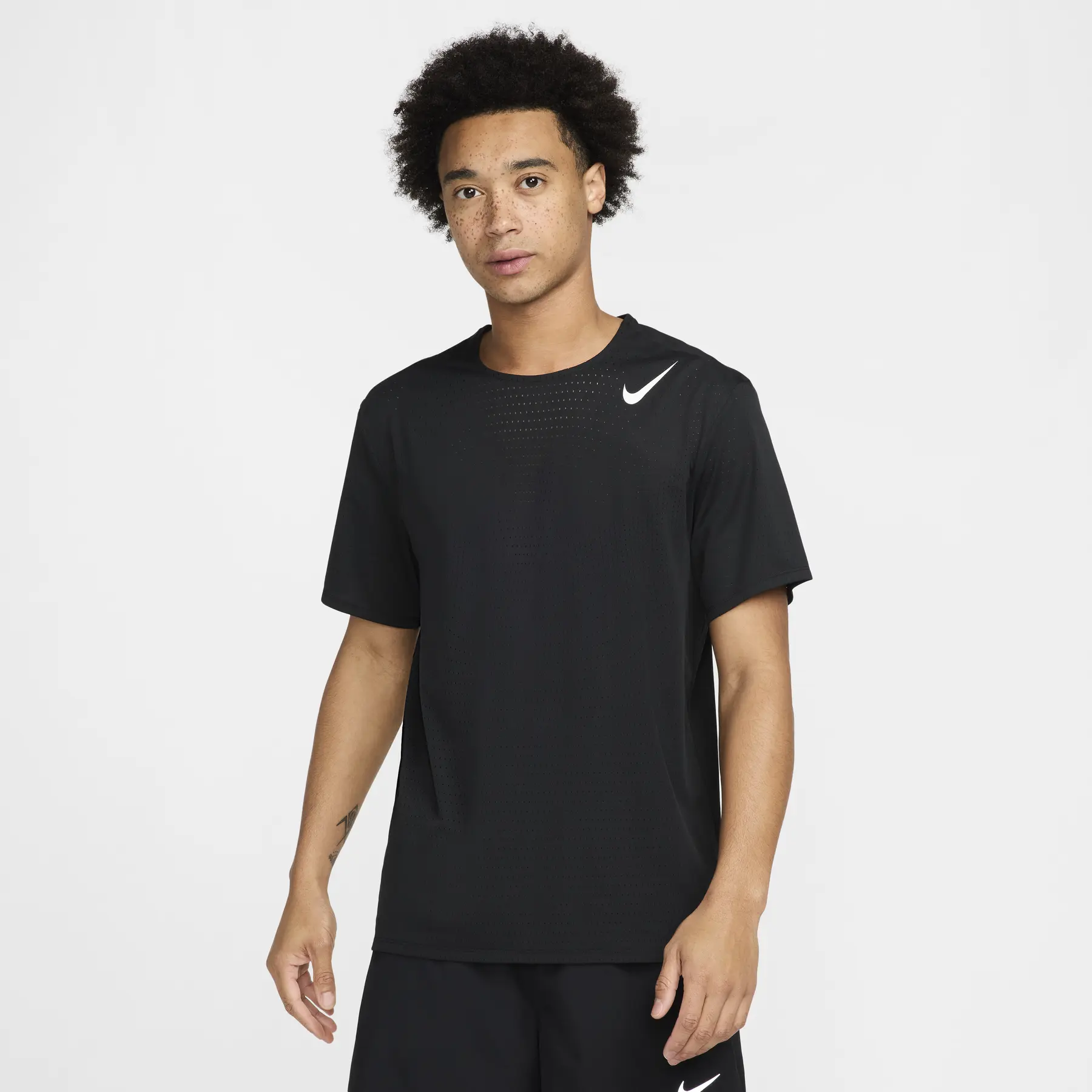 Nike Men's Noir Jersey Aeroswift