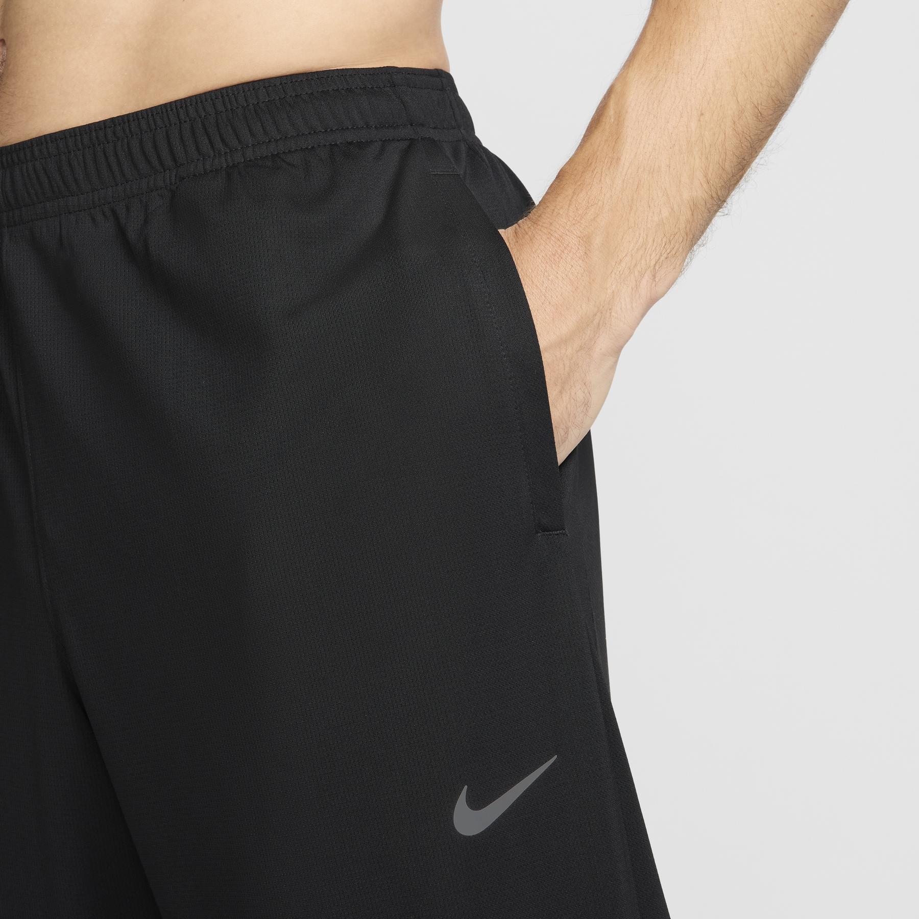 product/n/i/nike_hj3590-010_noir_4.jpg