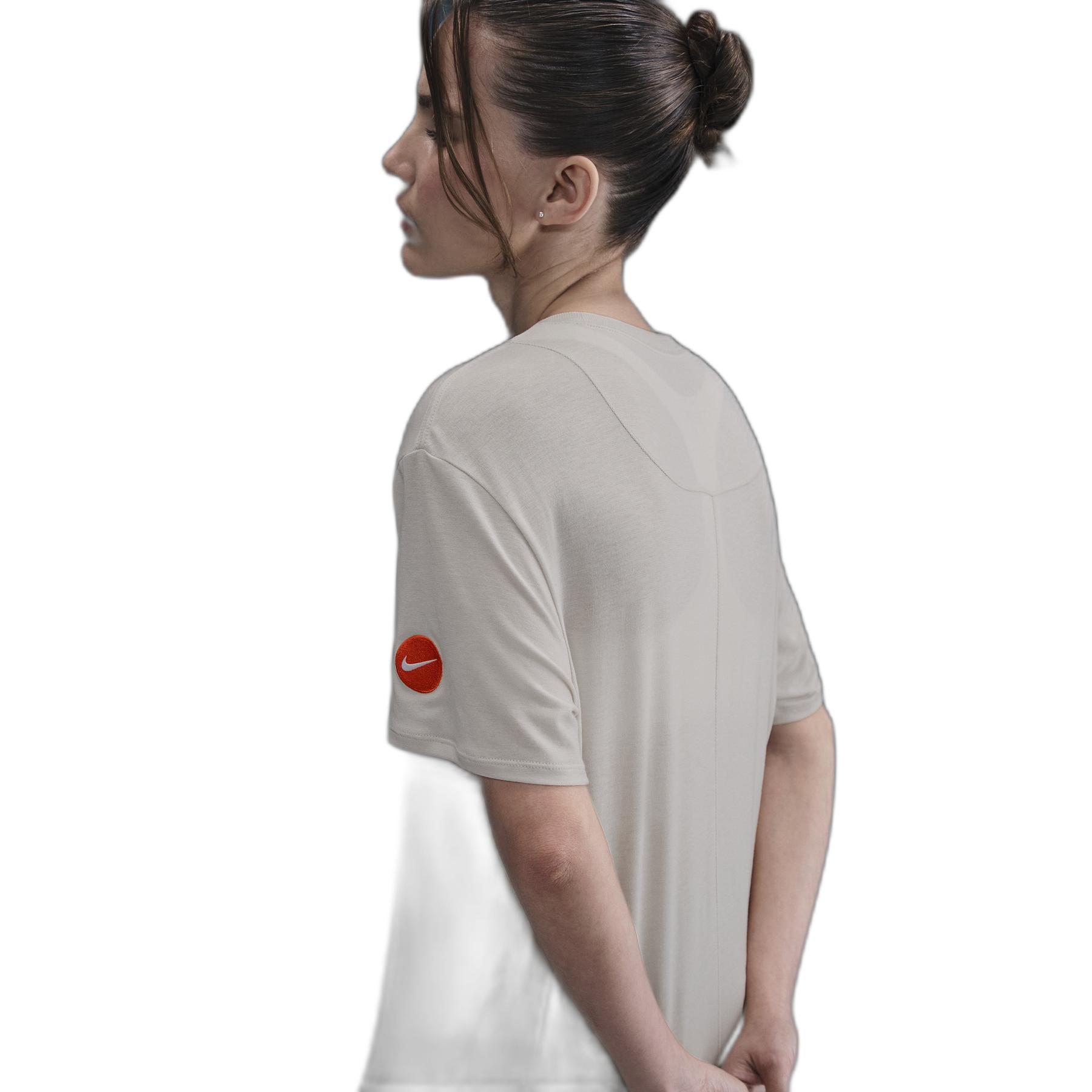 product/n/i/nike_hj4120-106_lt-orewood-brn-safety-orange-white_2.jpg