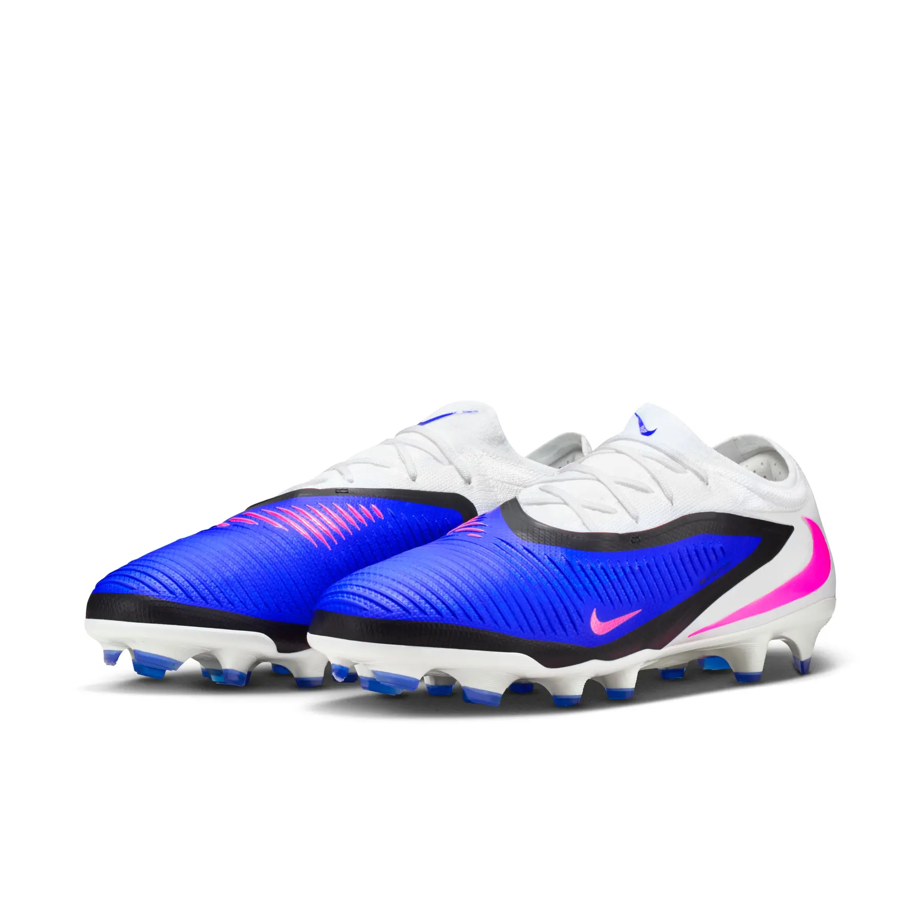 Football boots Nike Phantom 6 Low Pro 5 FG | Foot-Store