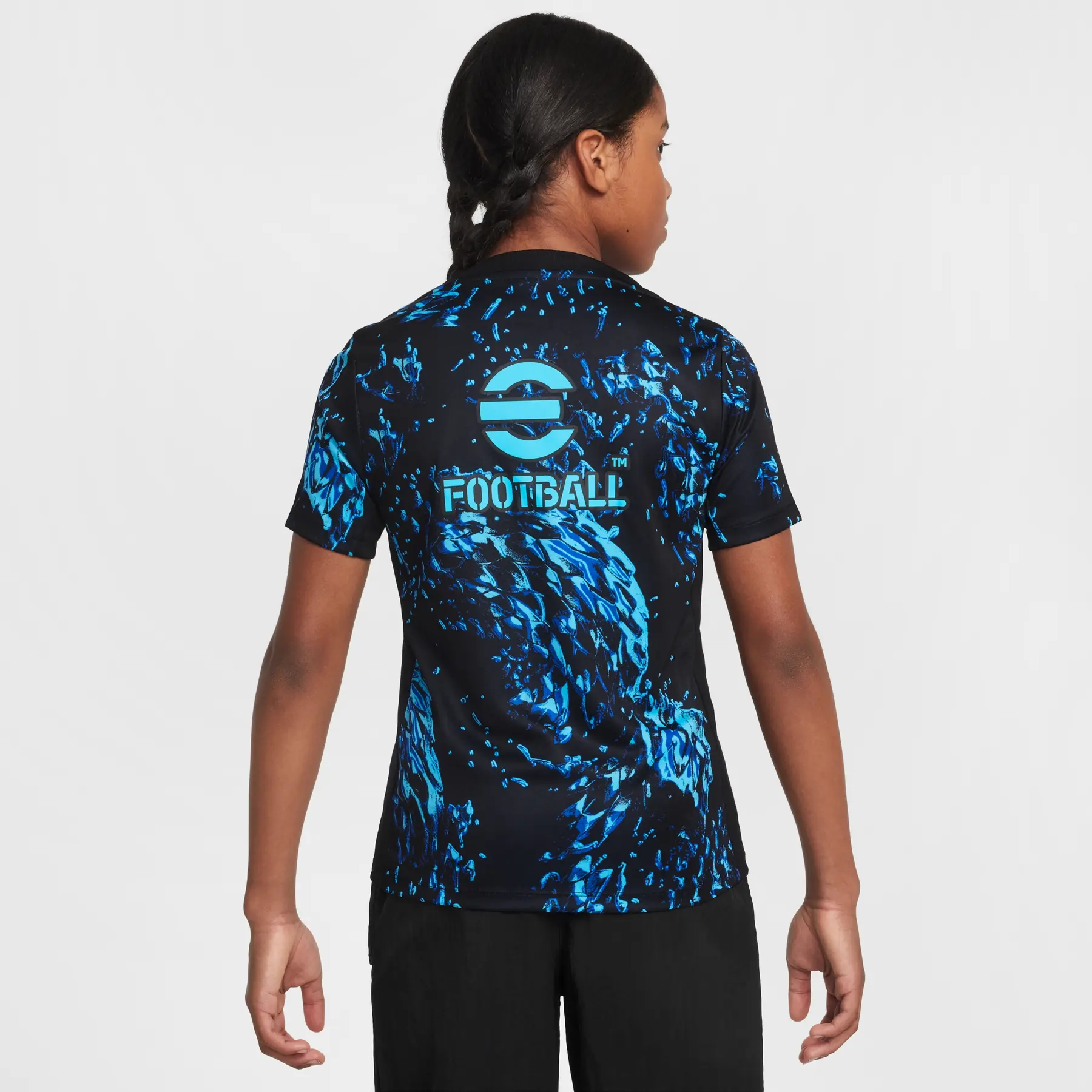 120 ジュニア　Inter Milan サッカーシャツ 6Y Inter Milan children's jersey Academy Pro 2025/26 | Foot-Store
