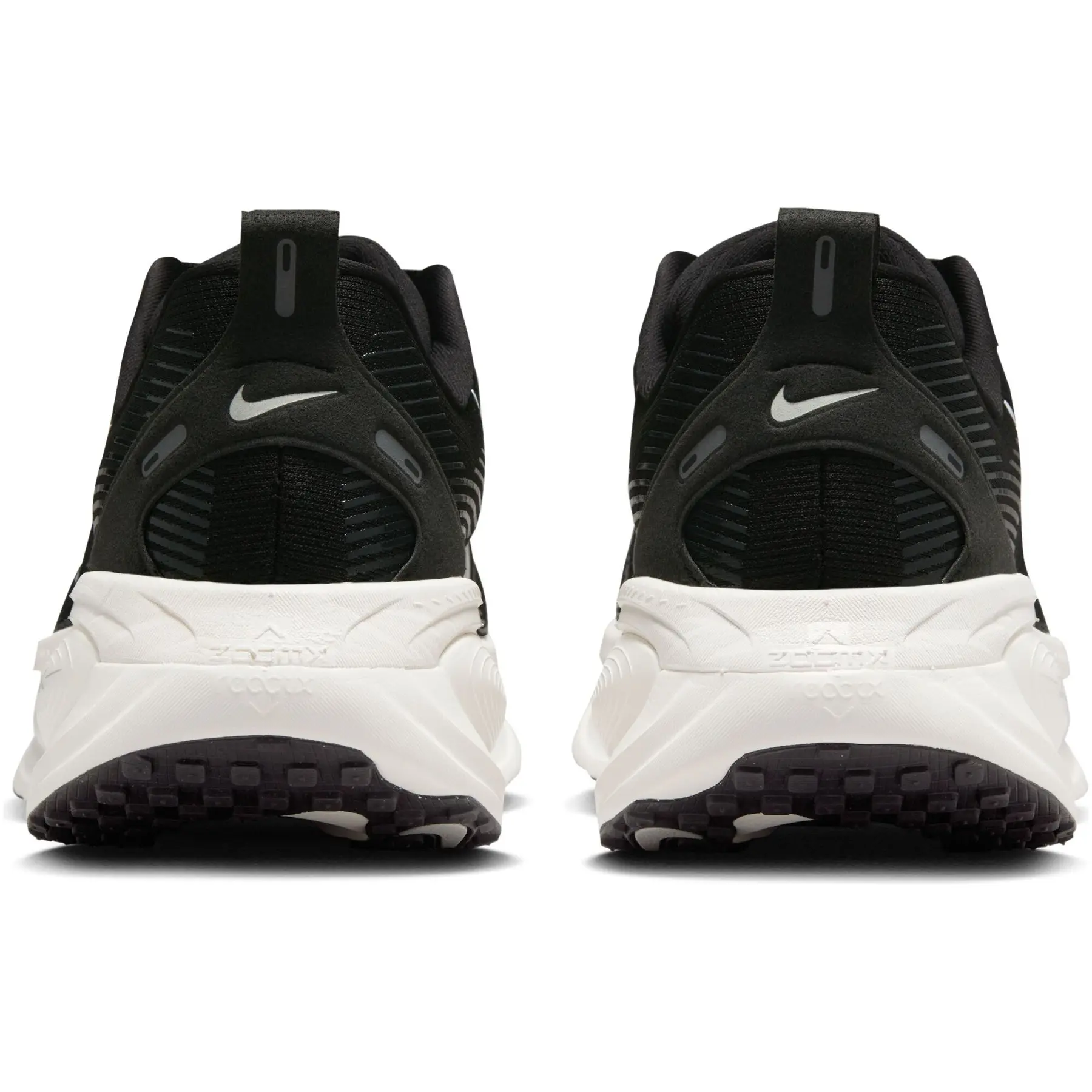 Nike Vomero 18 Running Shoes Men\'s Size 9.5 Black/Summit White HM6803-007 Nike Vomero 18 Mens Running Shoes Summit White Black Coconut  main image 2