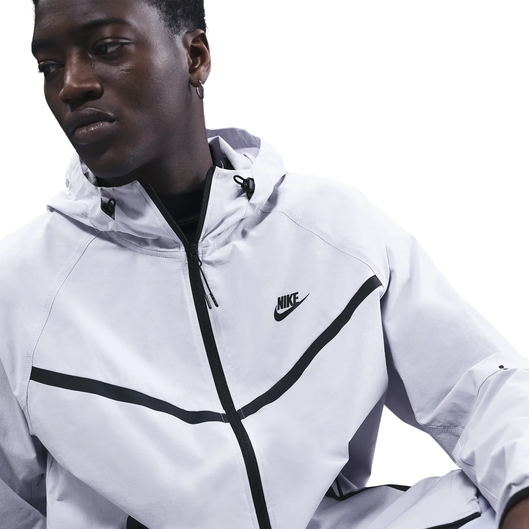 NIKE ナイキ ハイパー シルバー フラッシュ ジャケット レインボー 高品質 Nike Club Woven Blue Jacket – Puffer Reds