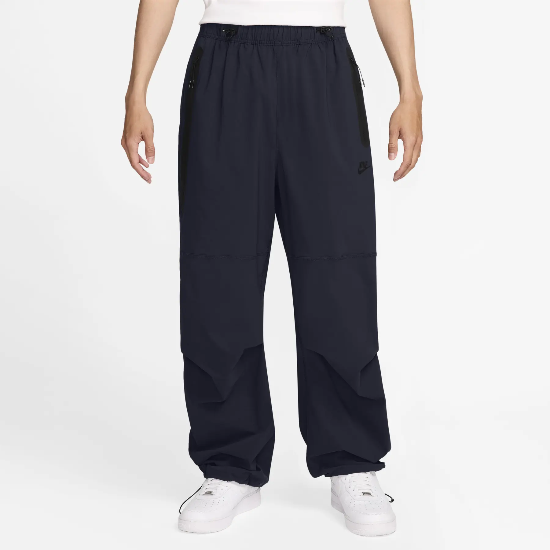 Oversized trousers Nike Tech | Foot-Store