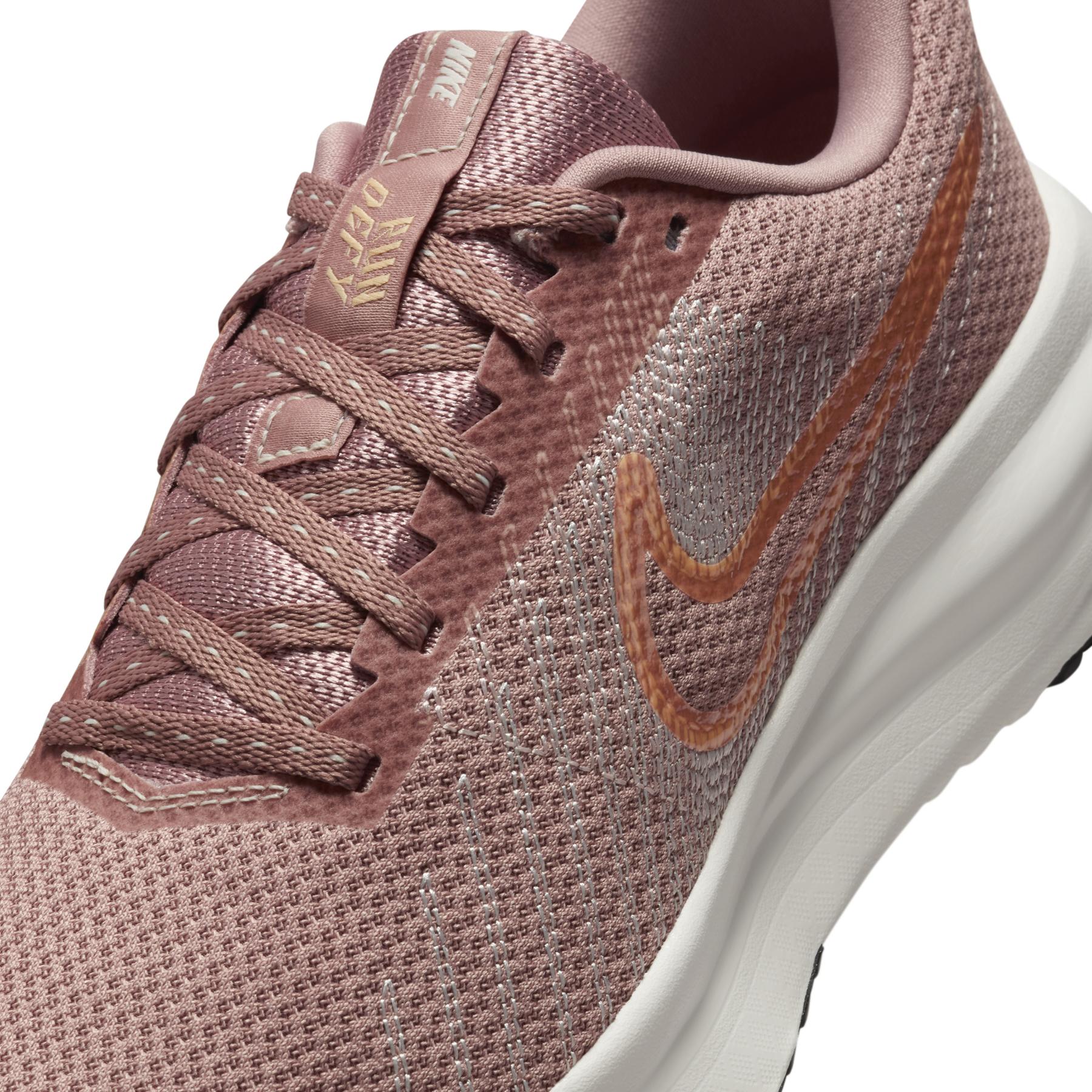 product/n/i/nike_hm9593-601_particle-pink-orange-chalk-soft-pearl_10.jpg