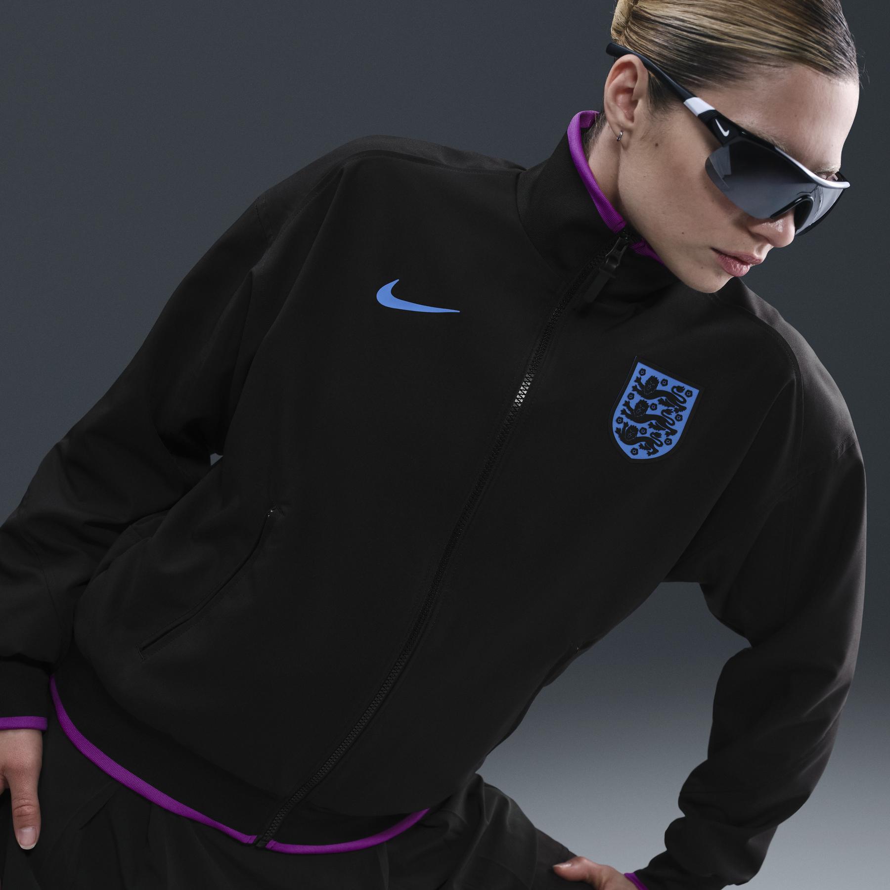product/n/i/nike_hm9778-010_black-lt-photo-blue_9.jpg