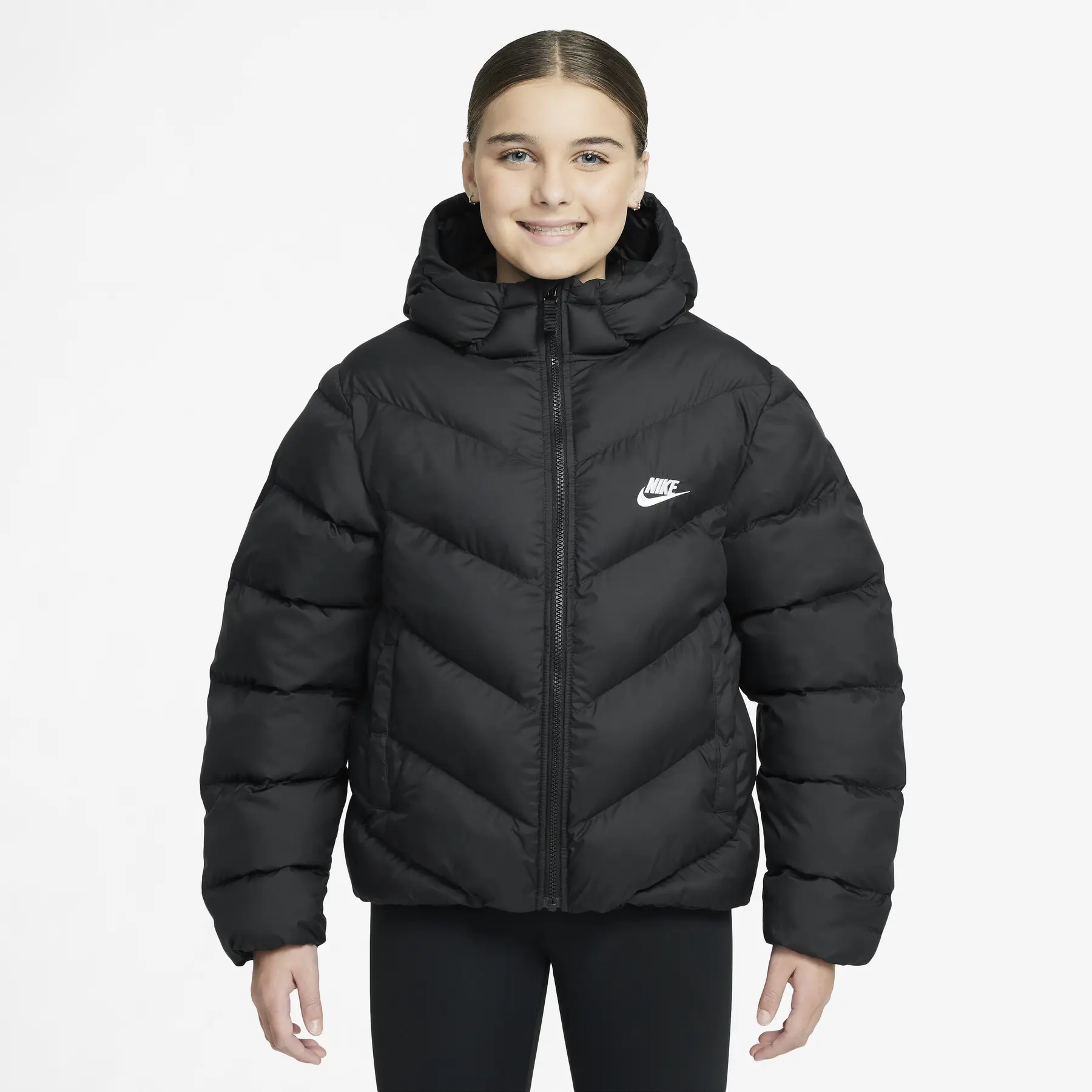 Lockere Daunenjacke Mädchen Nike All Day Play Therma-FIT