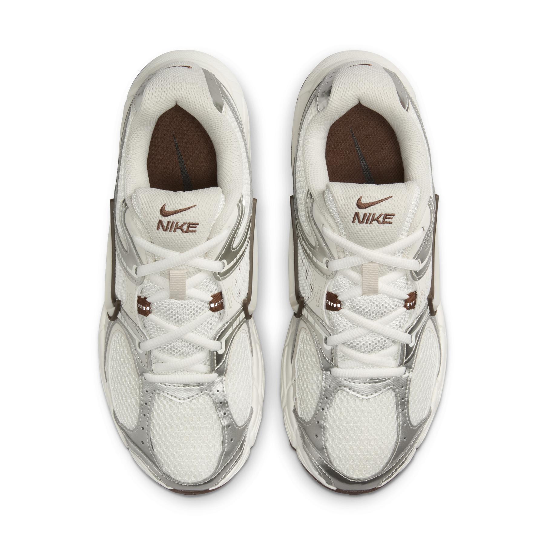 product/n/i/nike_hq7901-102_sail-fauna-brown-phantom-light-orewood-brown_8.jpg