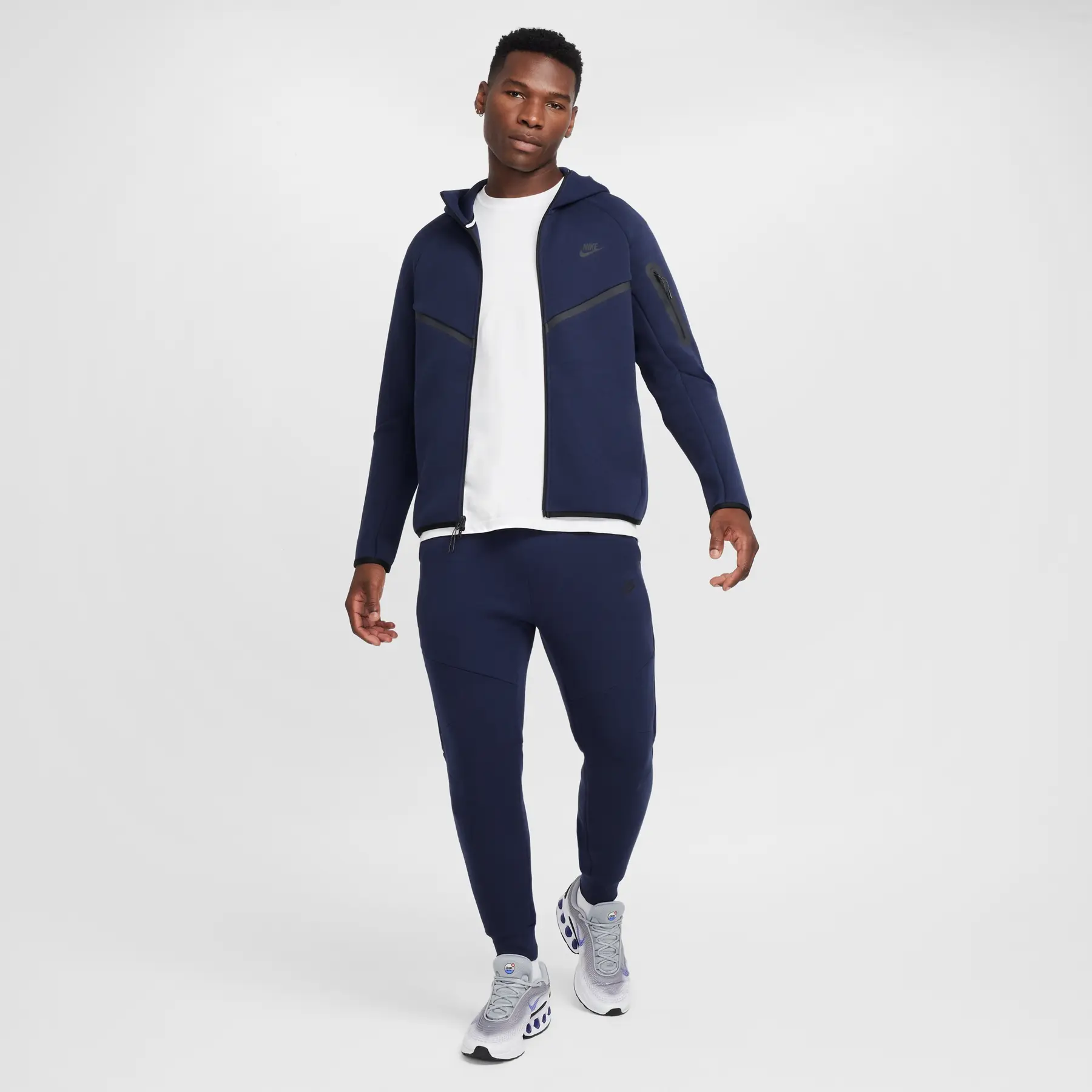 Zip-up hoodie Nike Tech | Foot-Store