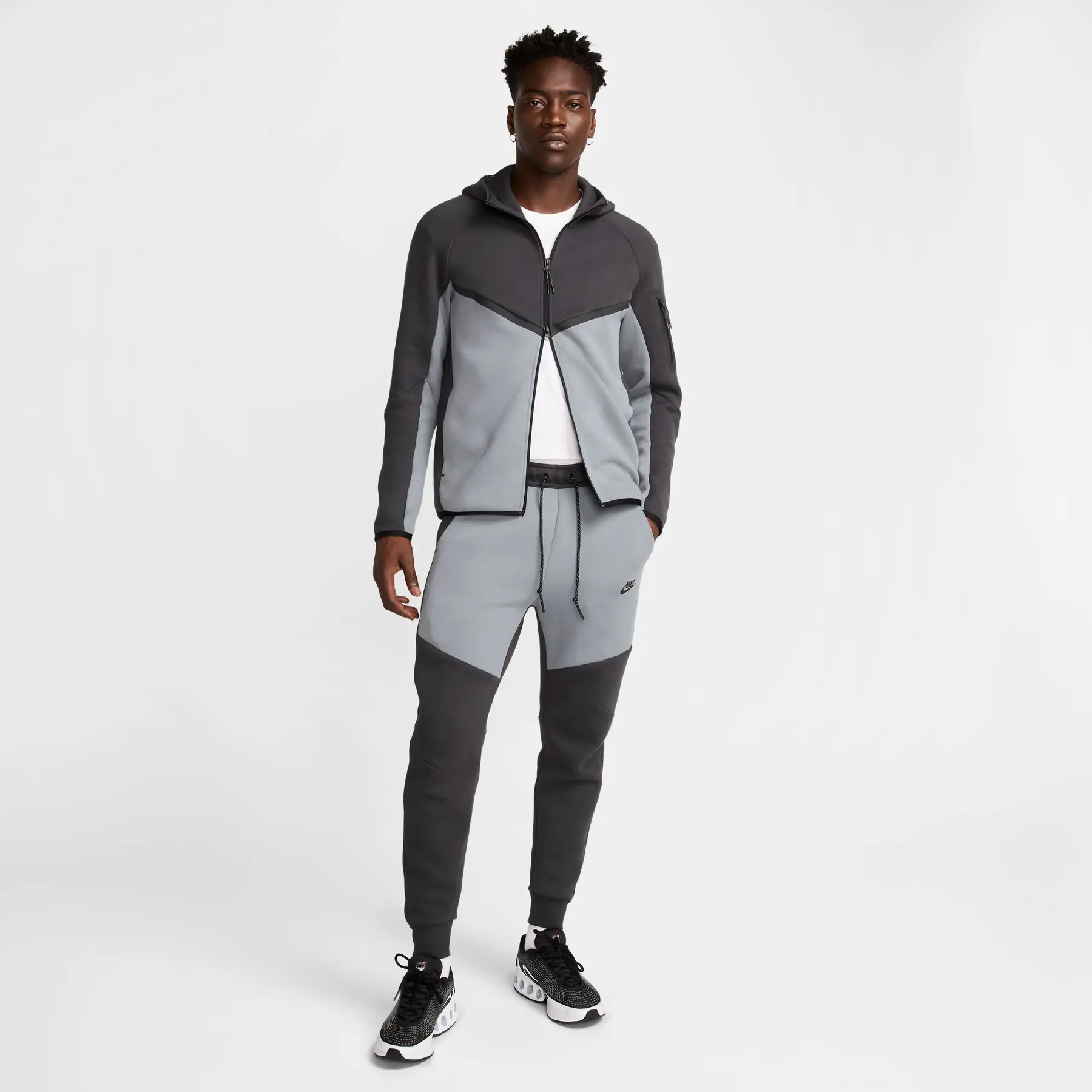 Jogging Trousers Nike Tech | Foot-Store