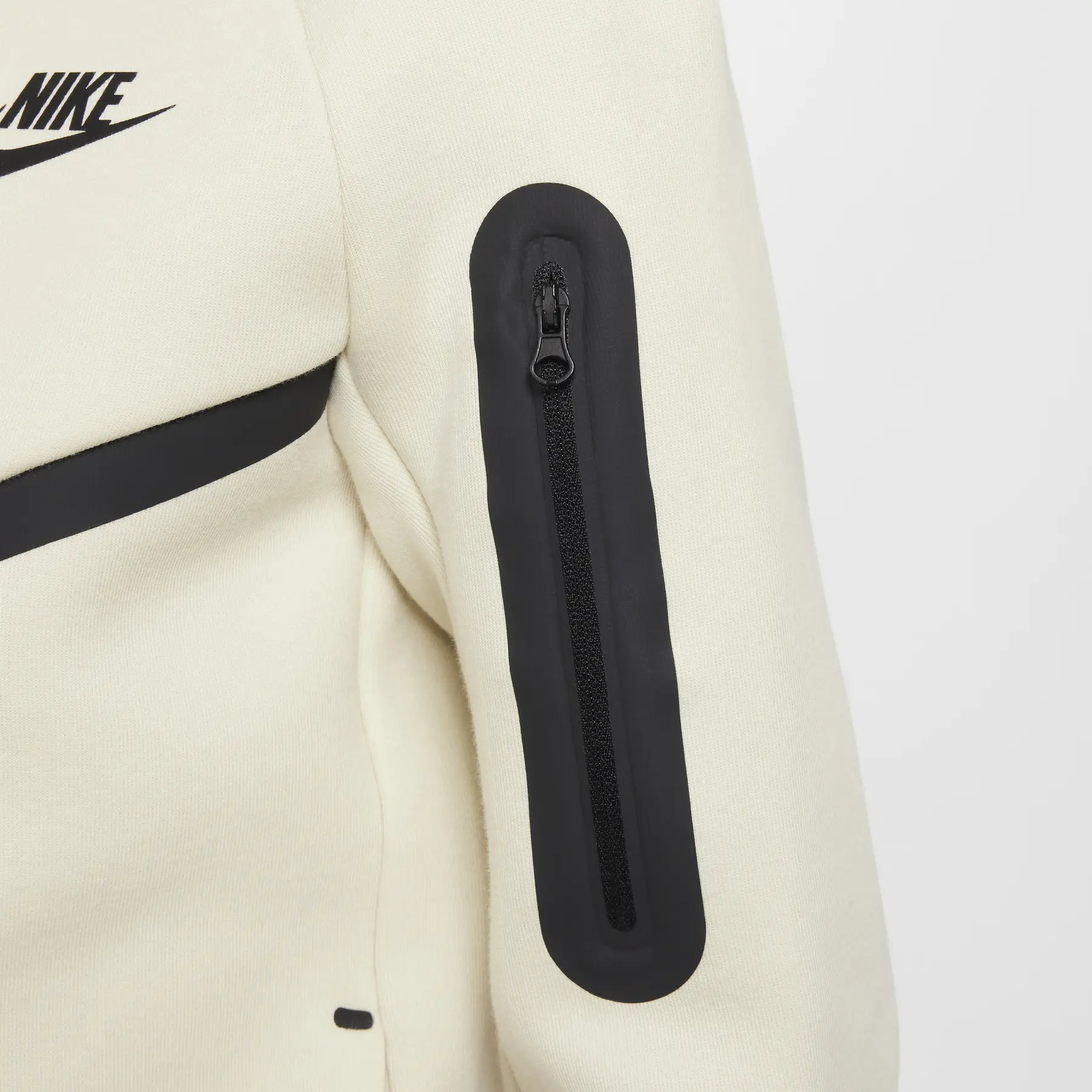Kids' zip-up hoodie Nike Tech Fleece | Foot-Store