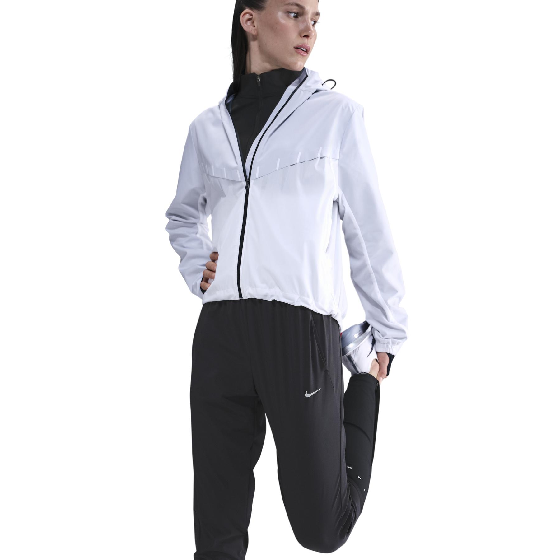 product/n/i/nike_hv6088-010_black-reflective-silv_1.jpg
