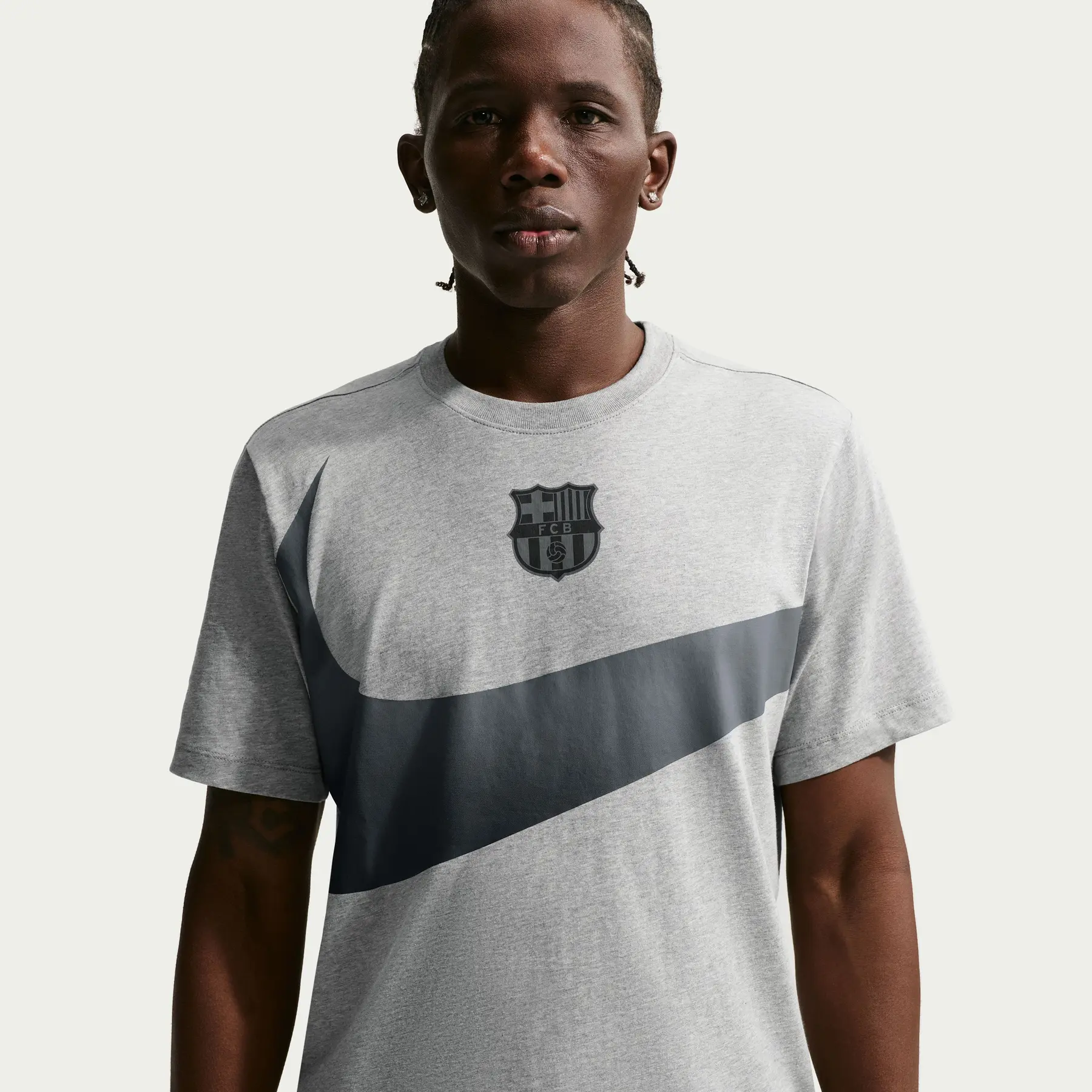 FC Barcelona T-shirt Swoosh 2025/26 | Foot-Store