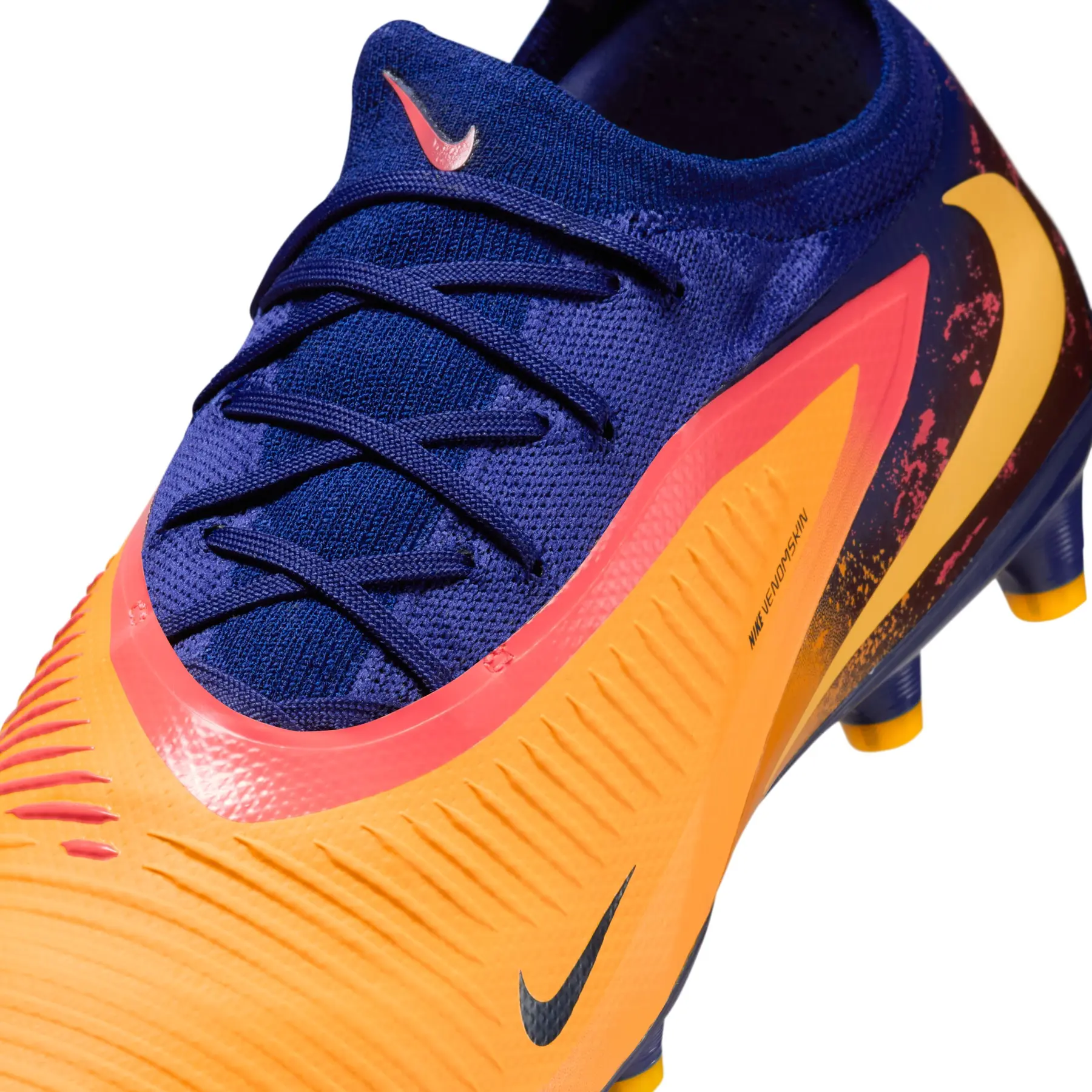 Football boots Nike Phantom 6 Low Pro EH AG | Foot-Store