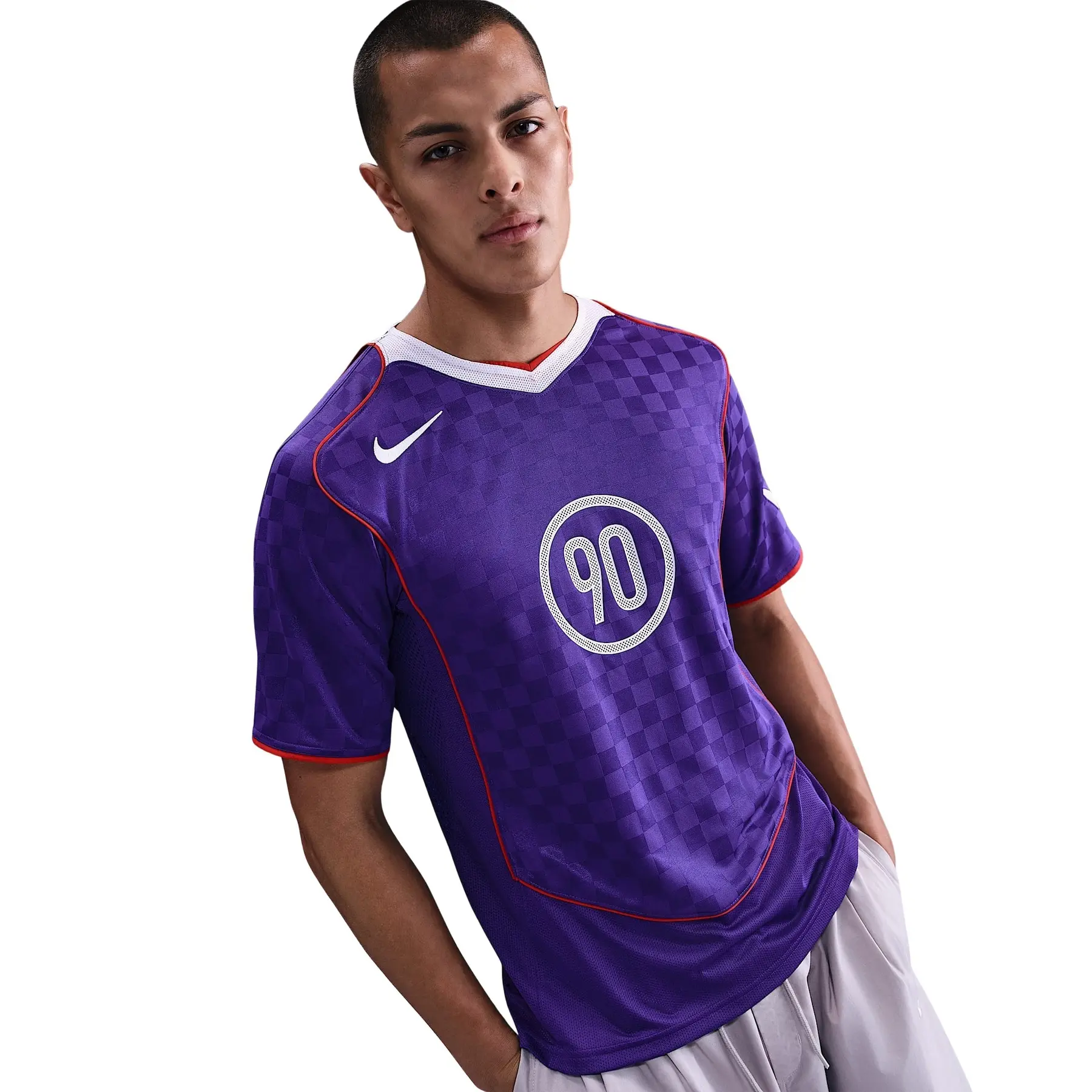 nike_im6299-547_0.webp