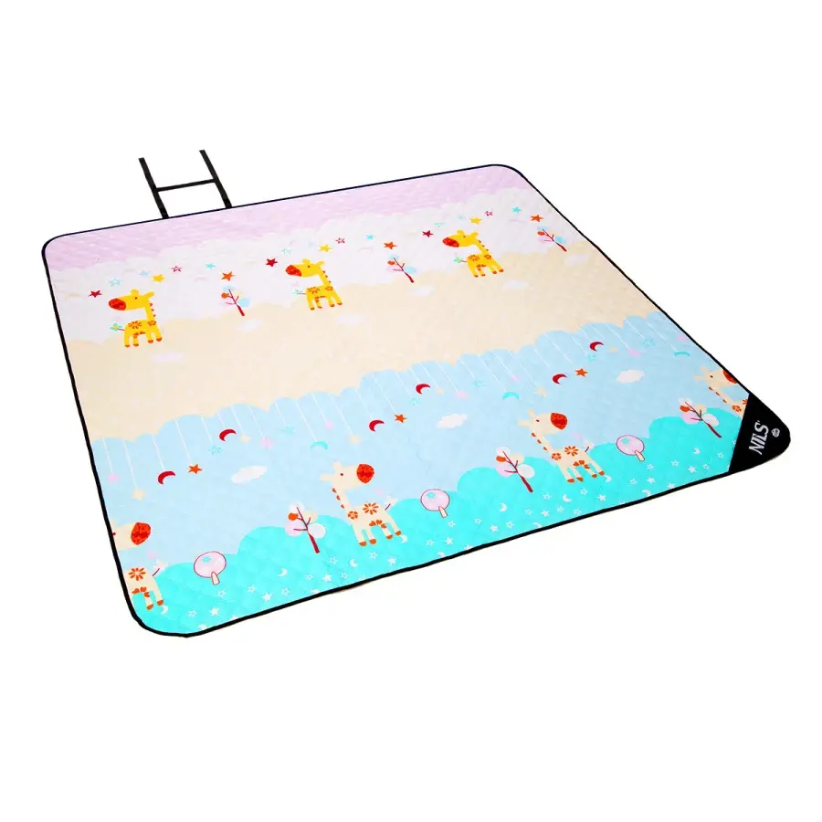 Nils Camp Unisex Rose Picnic Blanket Giraffe