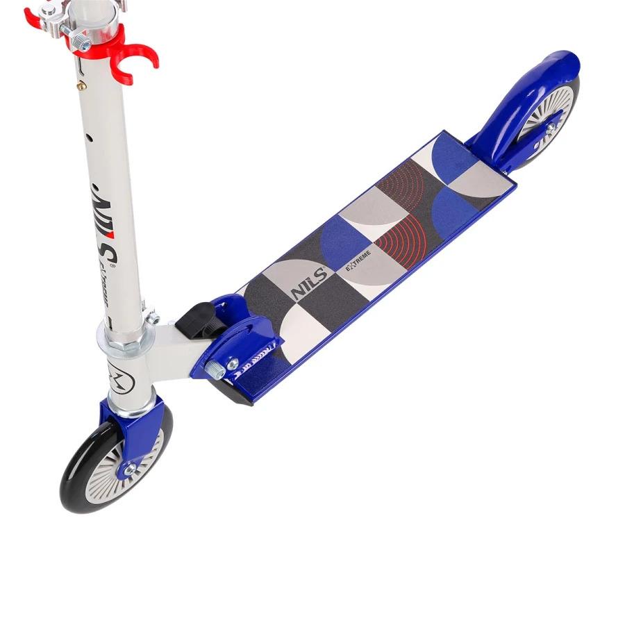 Monopattino NILS Extreme HD026: Design e Resistenza per Giovani