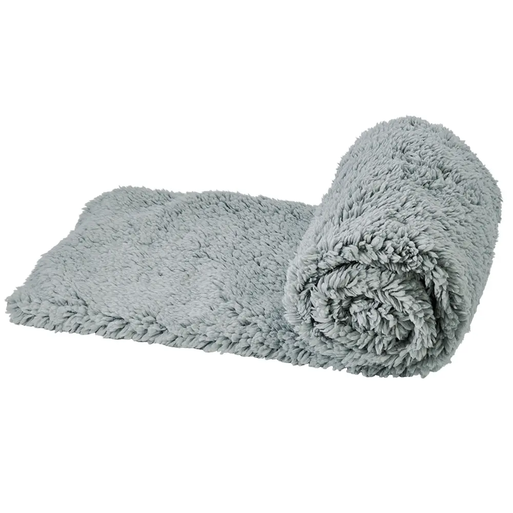 Comparer les prix de Couverture pour chien classique Nobby Pet Teddy