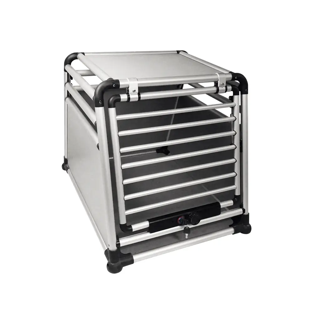 Comparer les prix de Cage de transport de voiture pour chien aluminium Nobby Pet Round Corner