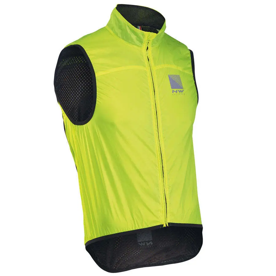 Velo Store - UK Vest Northwave Breeze 2 | Extra 10% off with Subscription, Postage £16.79 to UK Fedex.