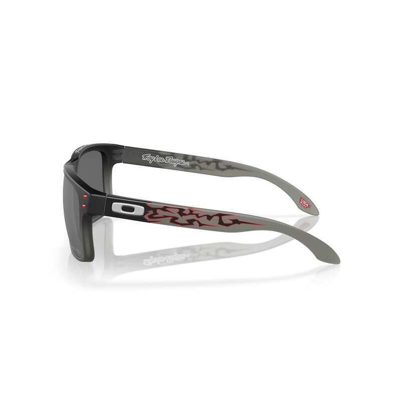 product/o/a/oakley_8007932011_black_4.jpg