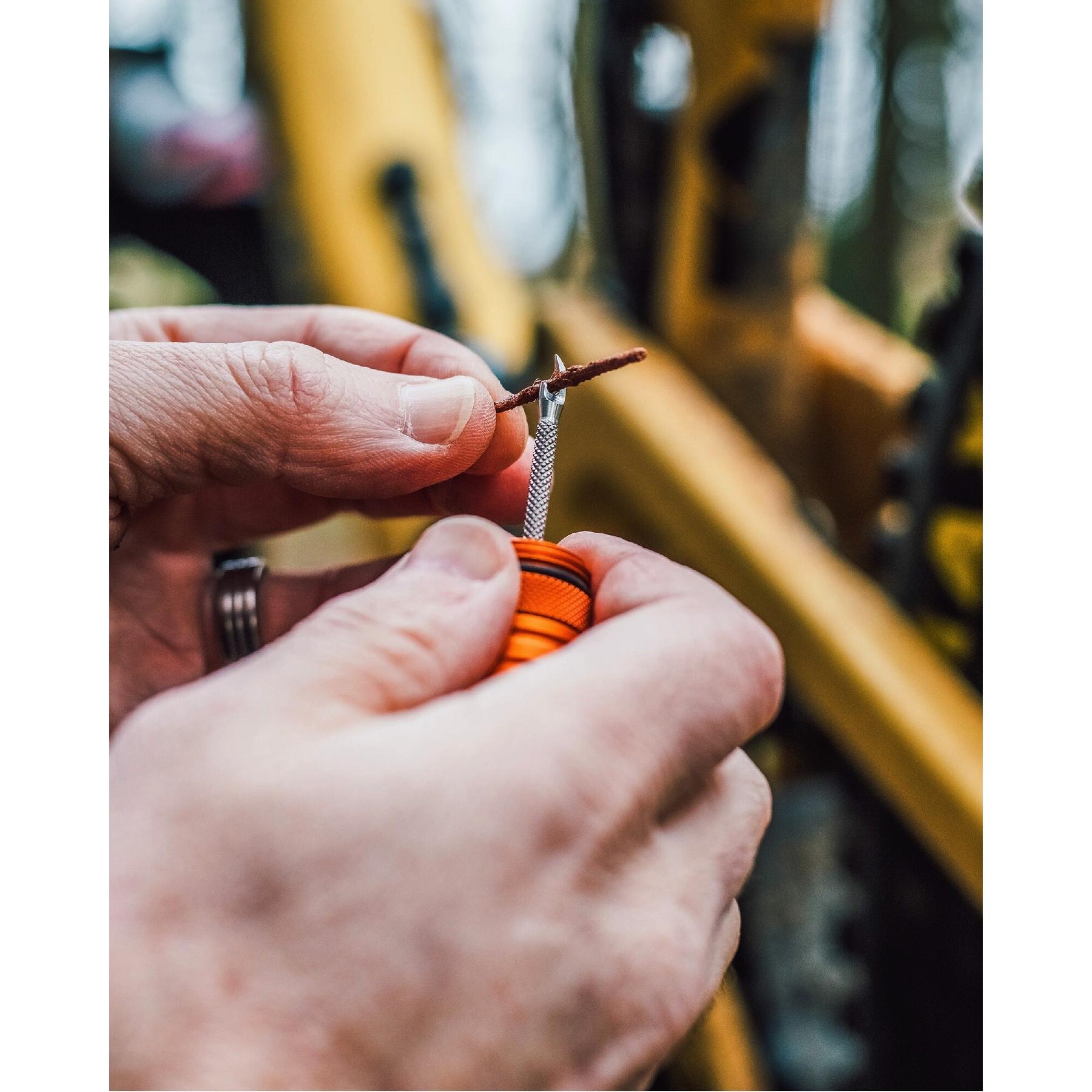 Velo Store - UK Meche à pneu recharge Peaty's Holeshot | Extra 10% off with Subscription, Postage £16.79 to UK Fedex.