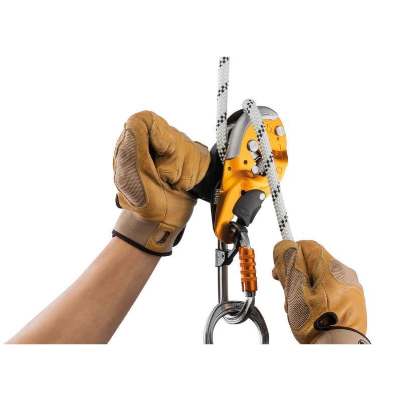 product/p/e/petzl_pz-d020aa00_orange_3.jpg