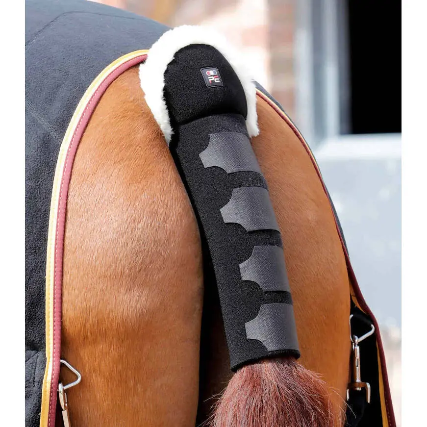 Premier Equine Noir Non-Slip Tail Guard With Fur Techno