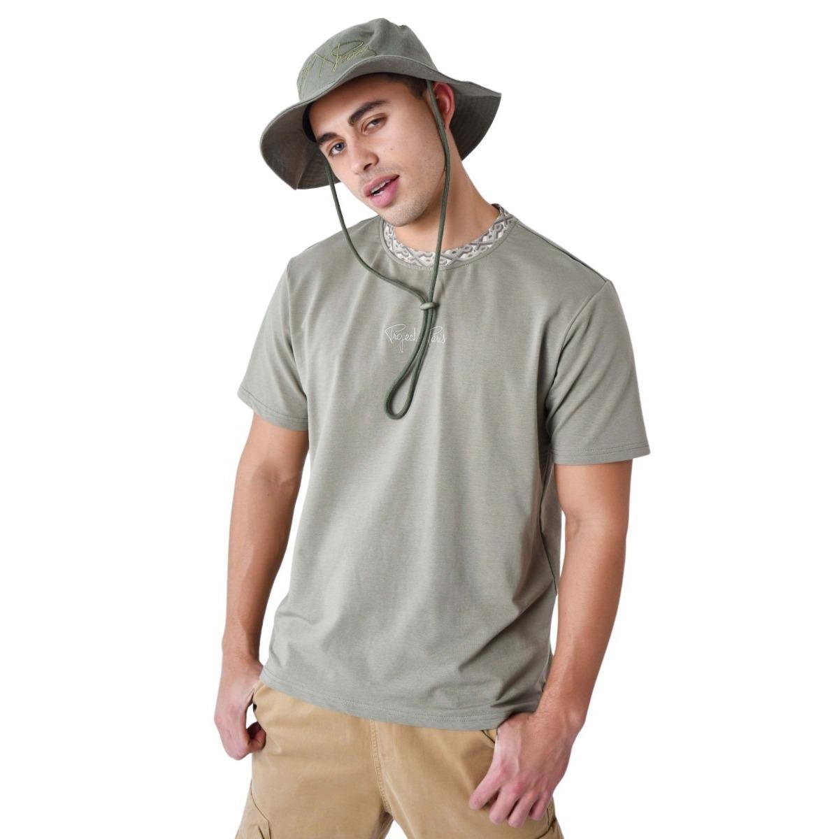 3665957241493 - Klassisches T-Shirt mit Graphic-Neck Gaze