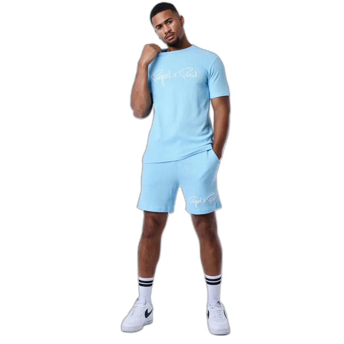 Ricamo del logo dei pantaloncini firmati  Waffle