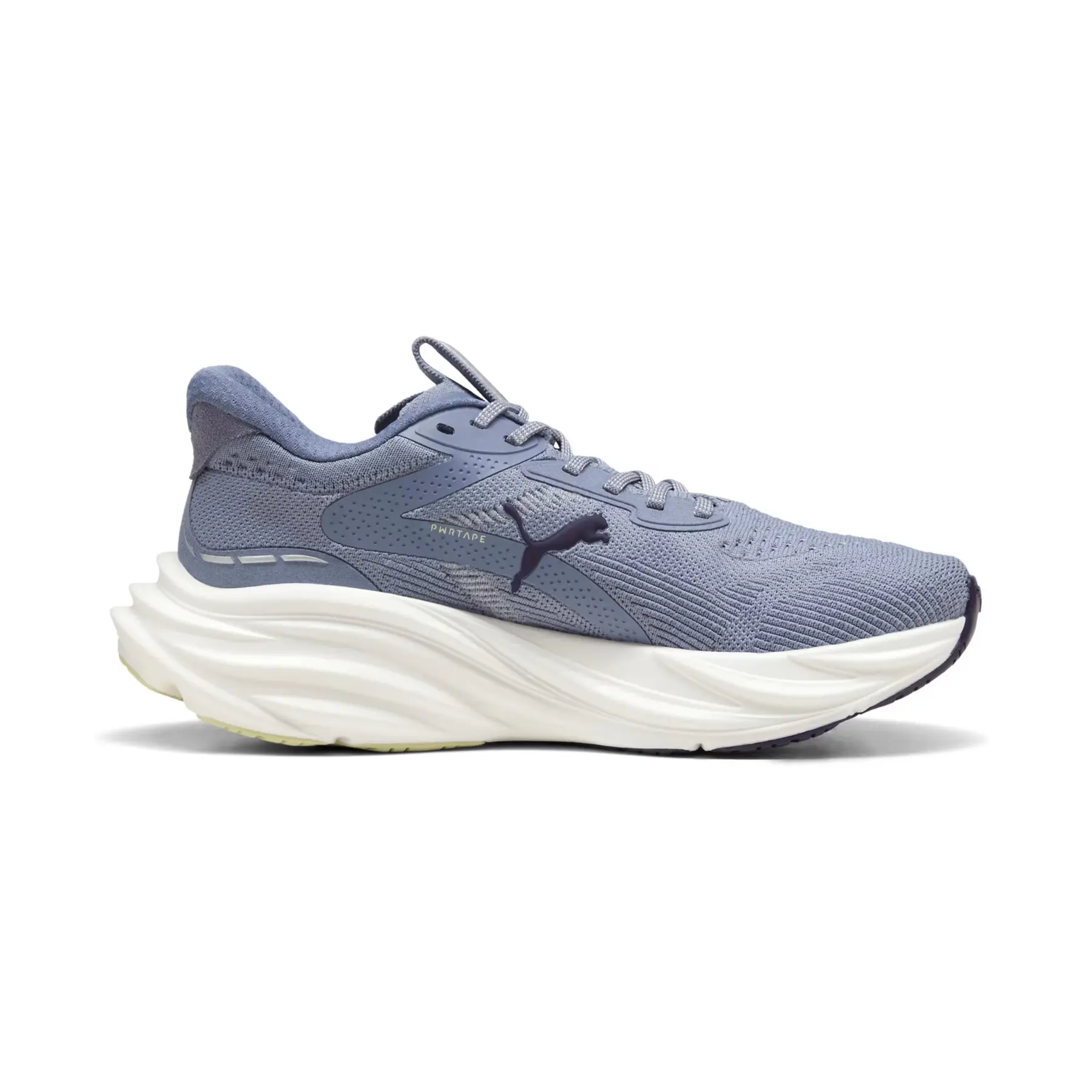 Women's running shoes Puma Magnify Nitro™ 3