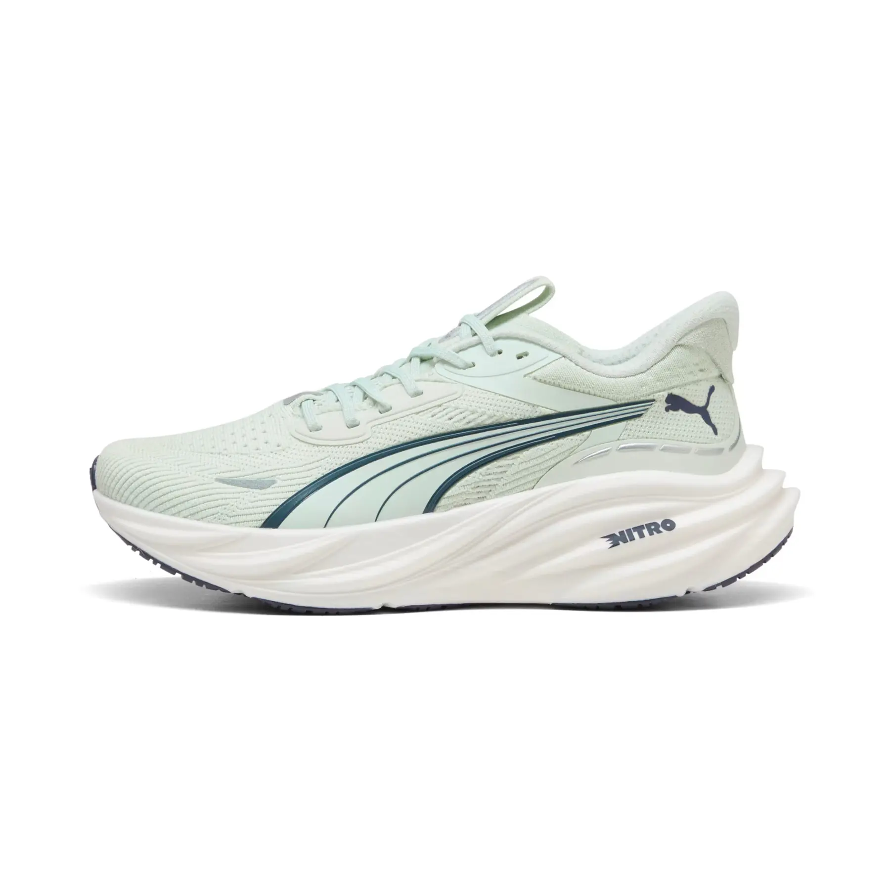 Women's running shoes Puma Magnify Nitro 3